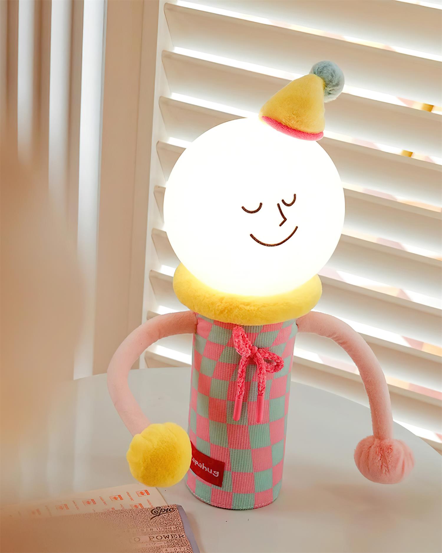 Pippa Table Lamp