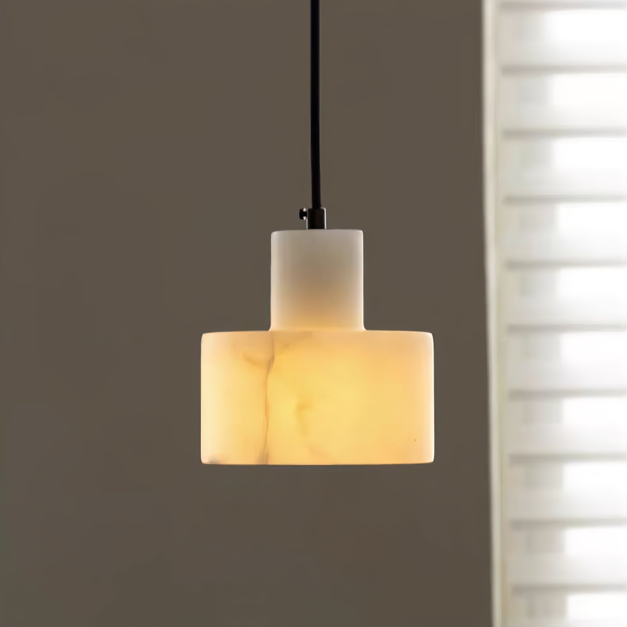 Alabaster Pendant Lgiht Dual Cylindrical-Neutral Decor
