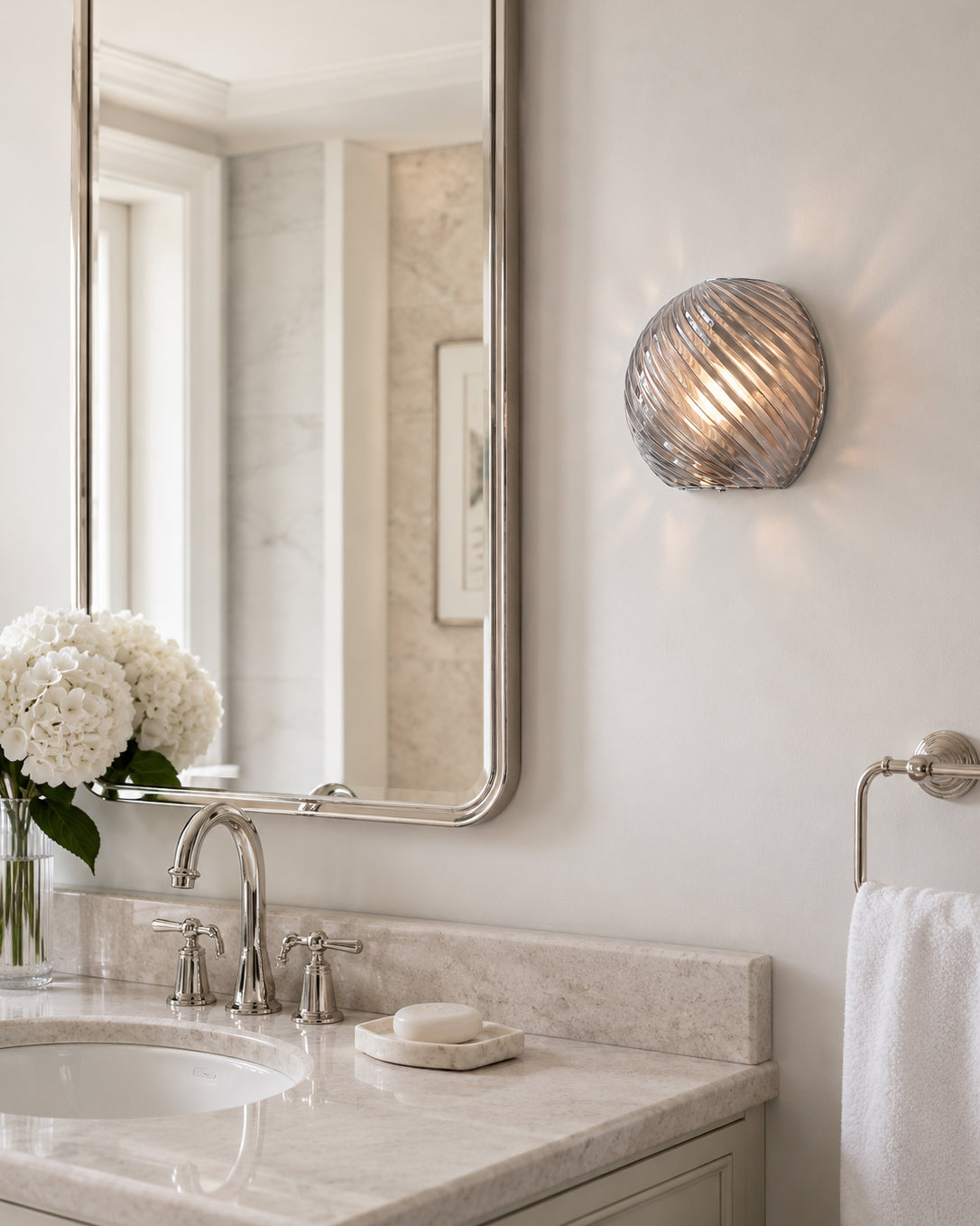 Nadine Wall Light