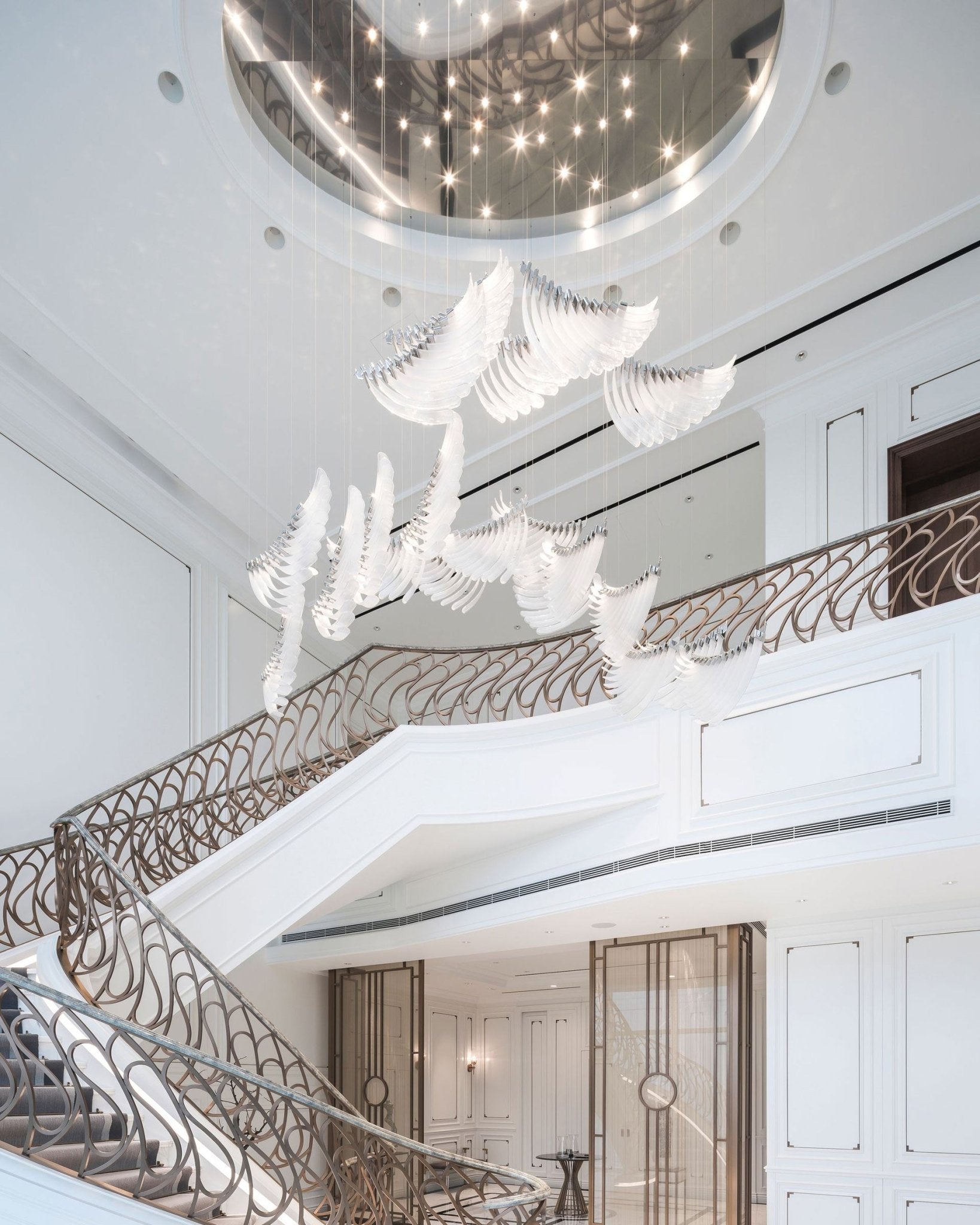 Eurrinia Glass Wing Cluster Chandelier-Neutral Decor