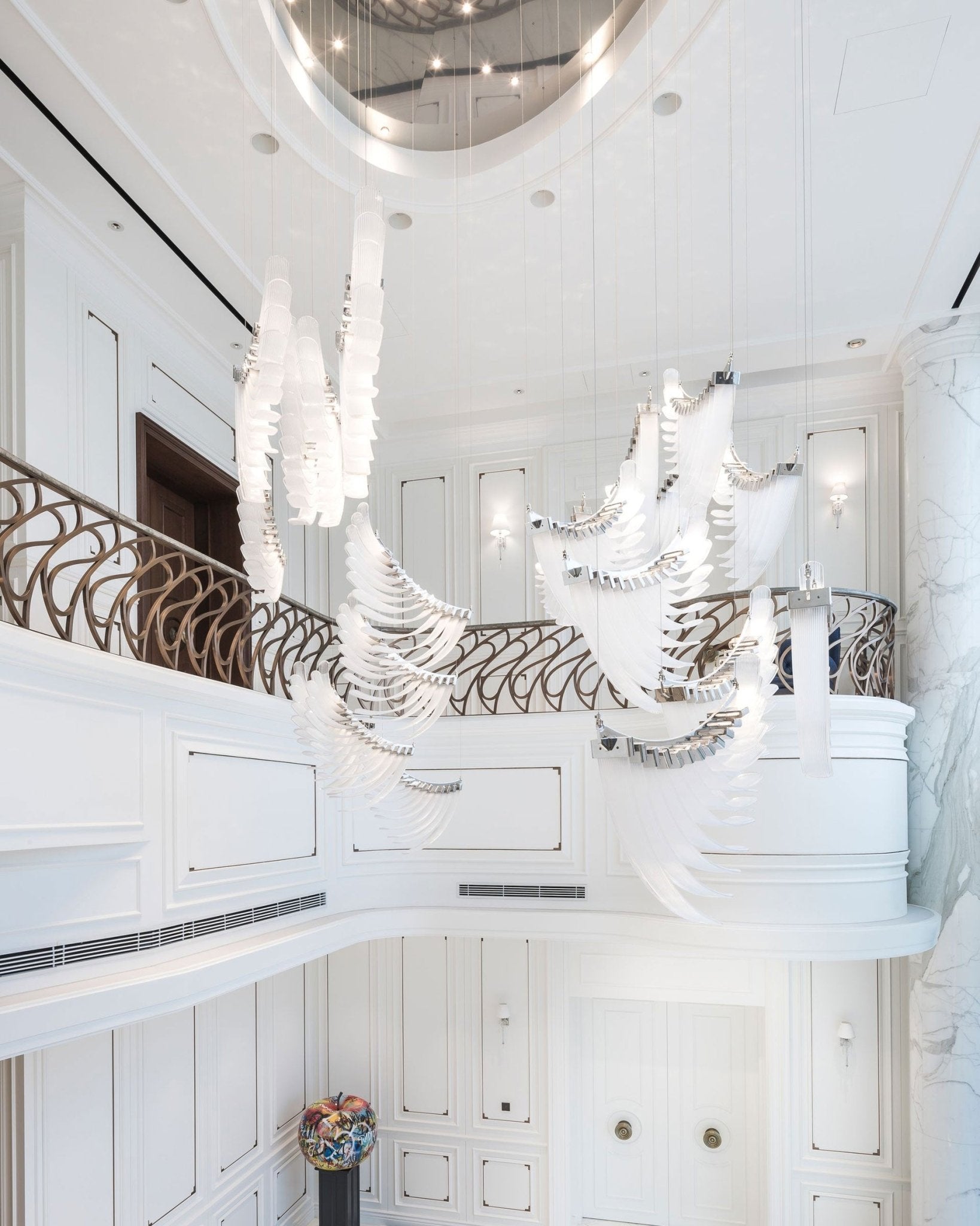 Eurrinia Glass Wing Cluster Chandelier-Neutral Decor