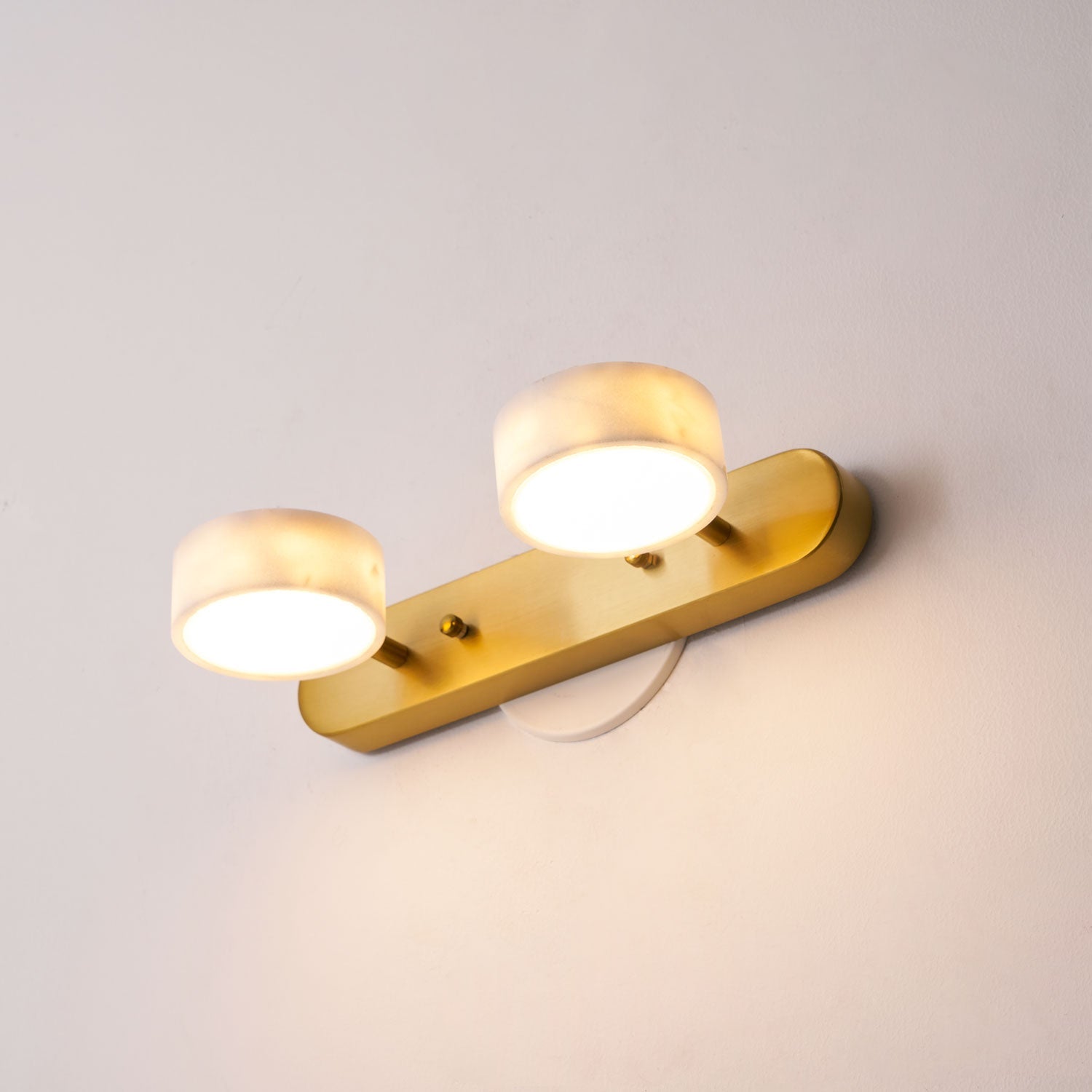 Orshaa Linear Travertine Vanity Light-Neutral Decor