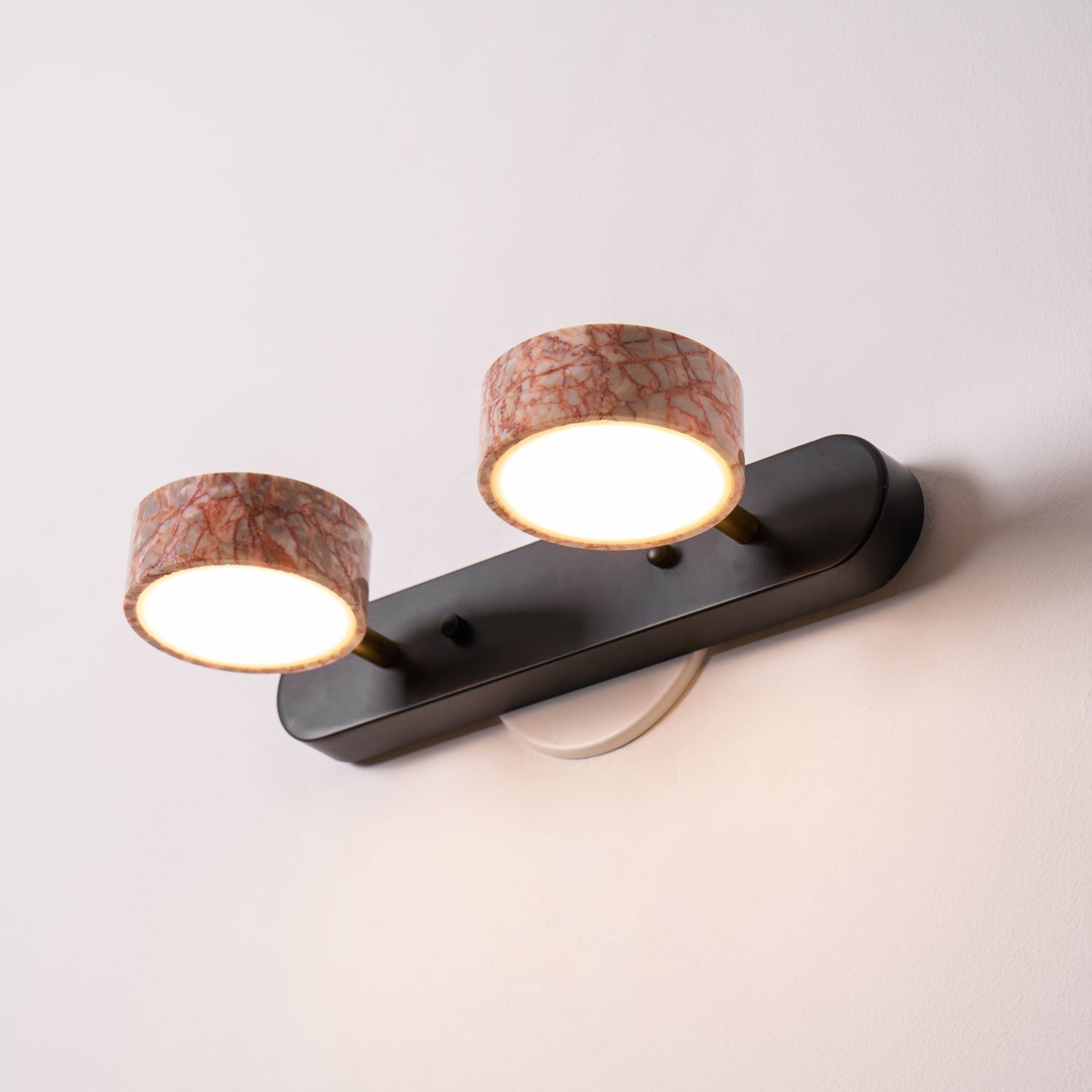 Orshaa Linear Travertine Vanity Light-Neutral Decor