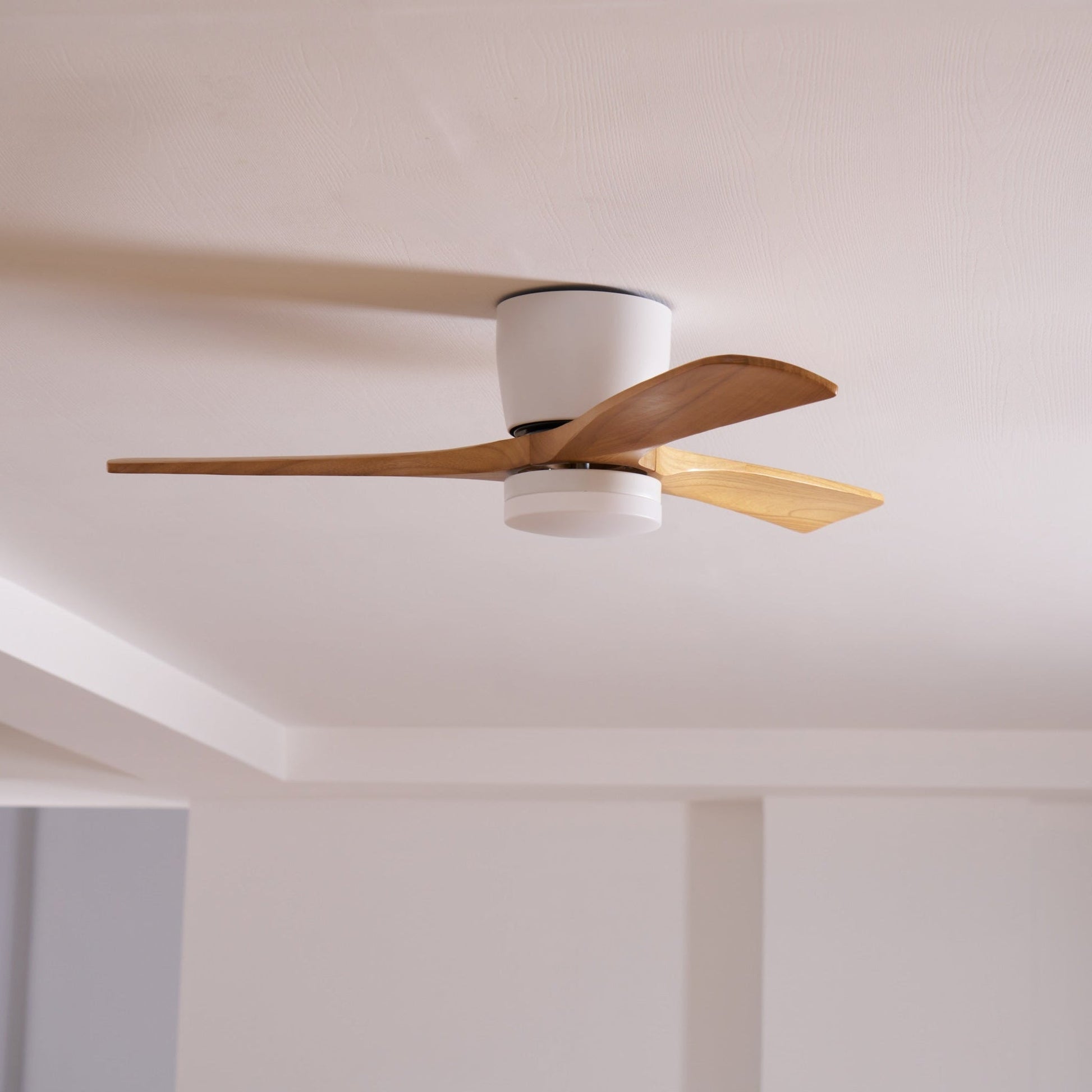 Nordic Wooden Ceiling Fan Light-Neutral Decor