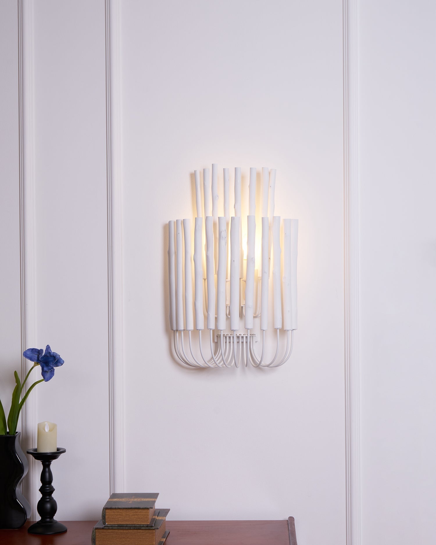 Vasilora Individual Creativity Art Wood Wall Lamp-Neutral Decor