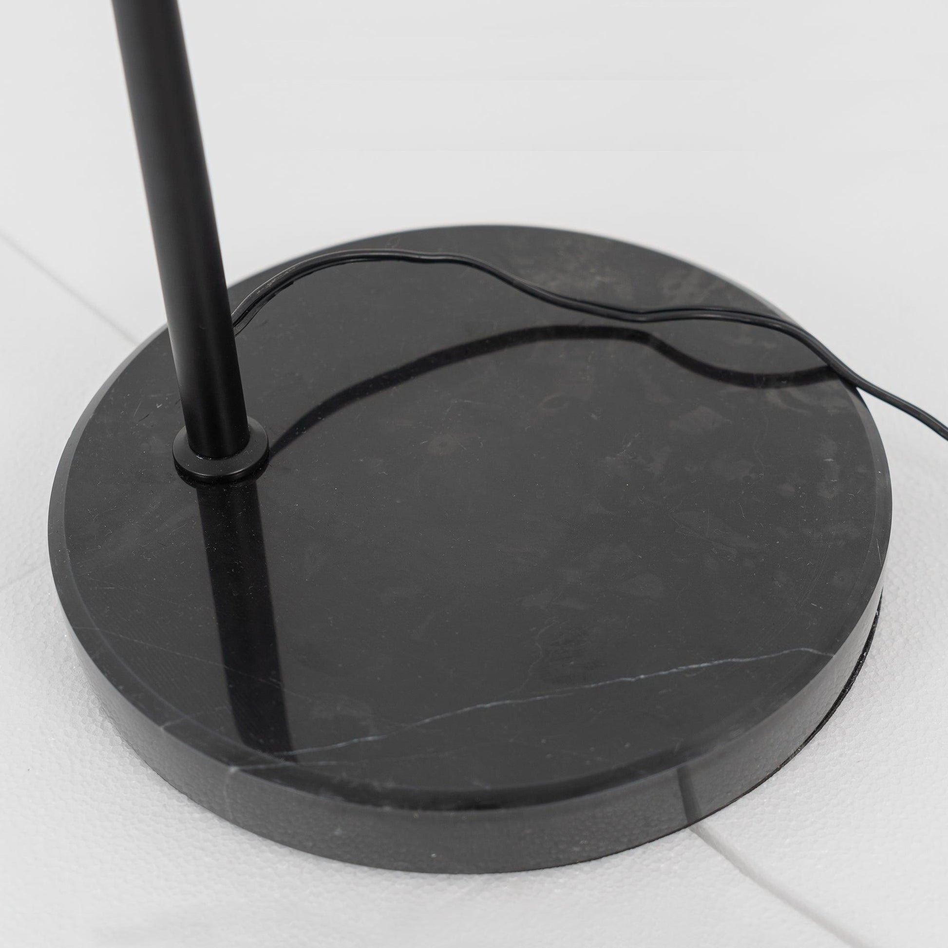 Nell Minimalist Floor Lamp-Neutral Decor