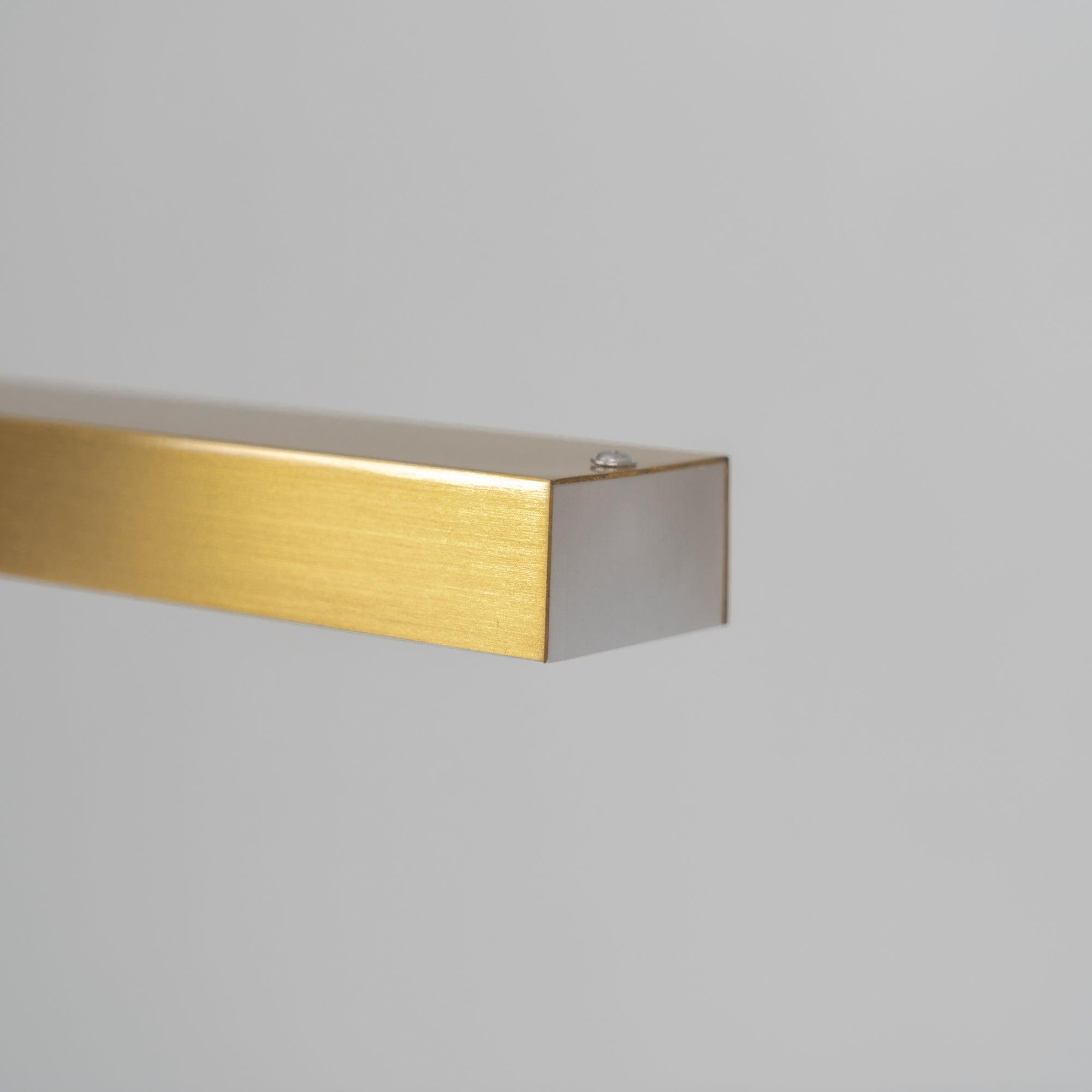 Firdes Artistic Brass Lamp-Neutral Decor