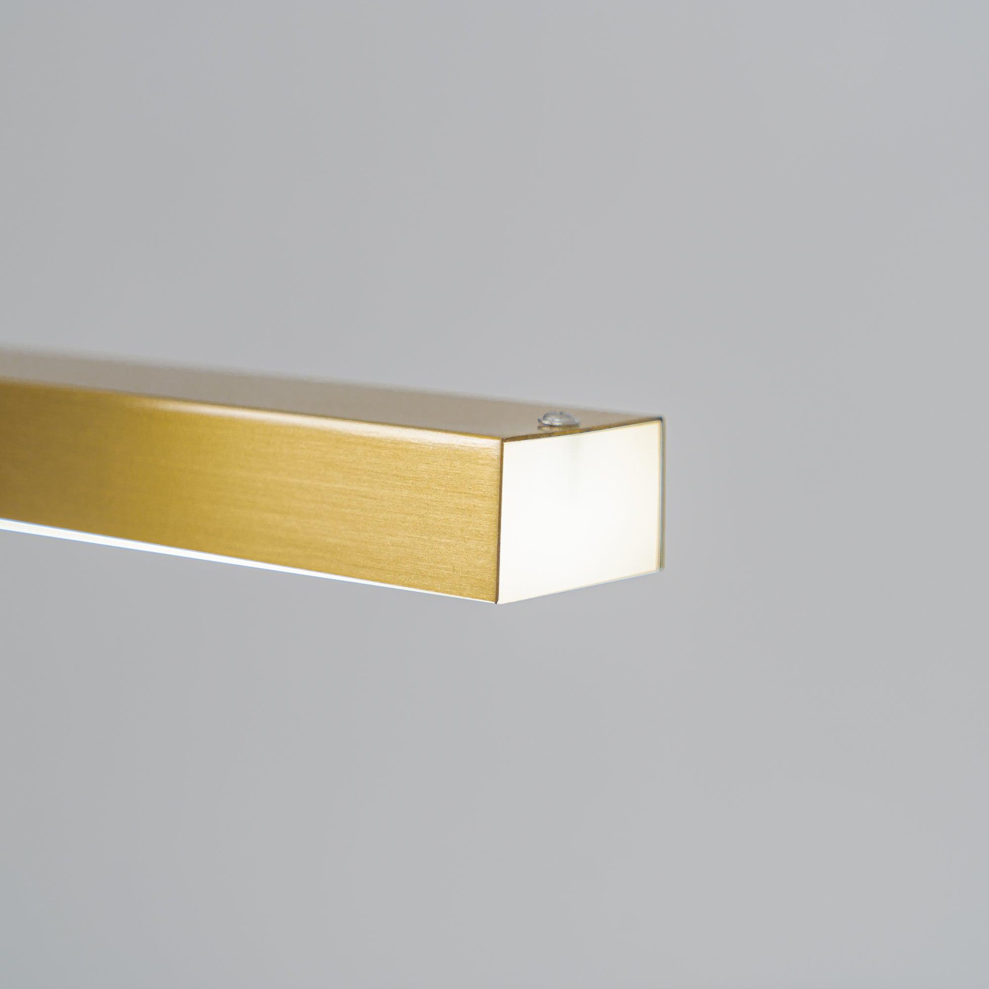 Firdes Artistic Brass Lamp-Neutral Decor