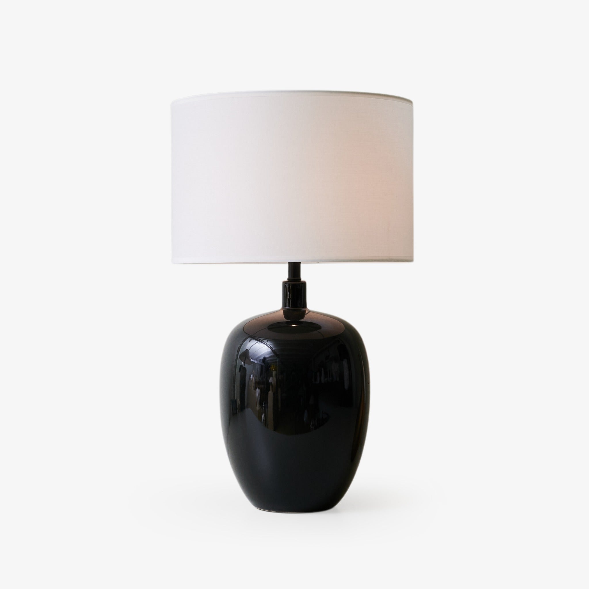 Derek Modern Ceramics Table Lamp-Neutral Decor