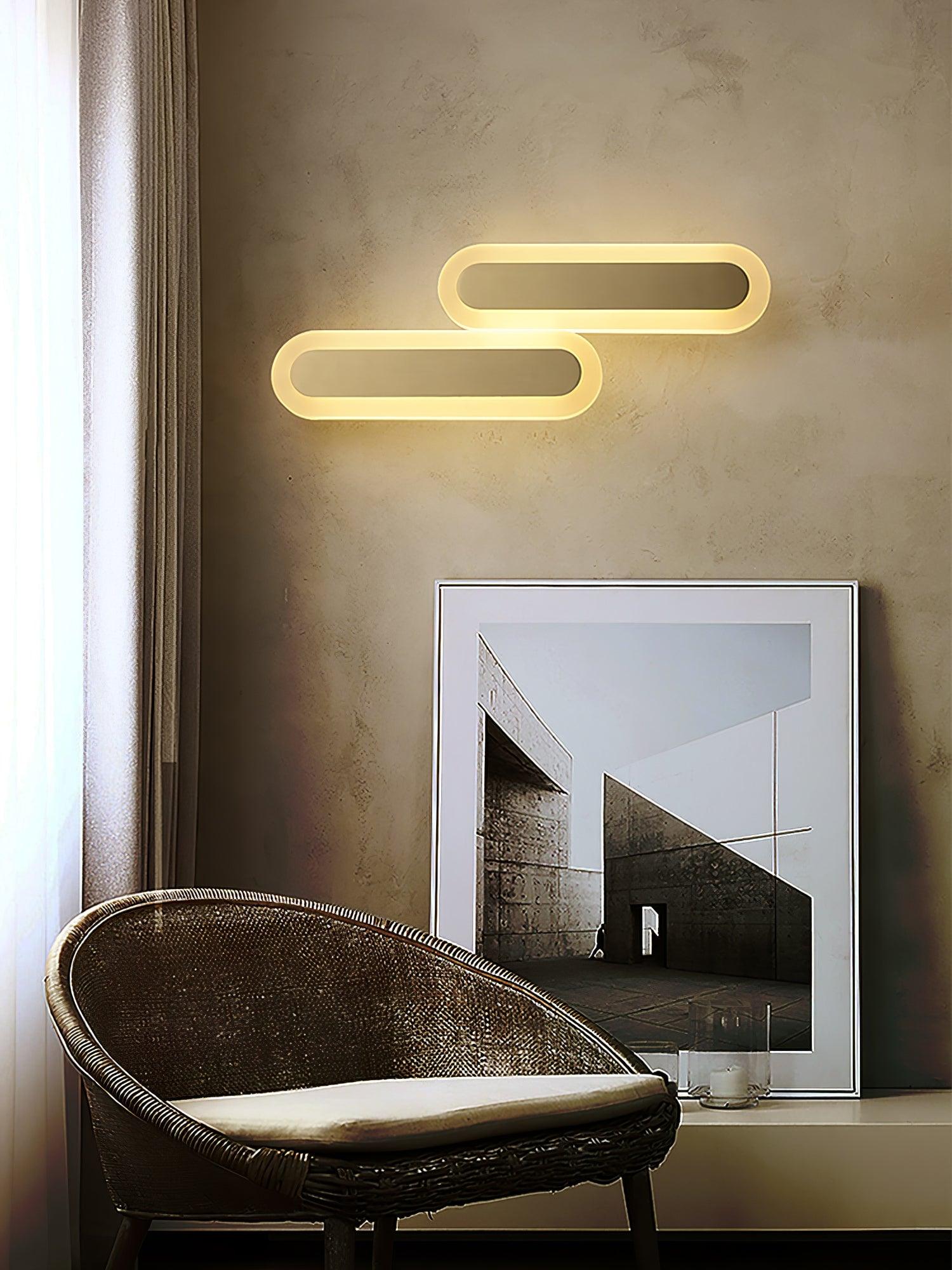 Elyn Modern Minimalist Brass Wall Lamp-Neutral Decor