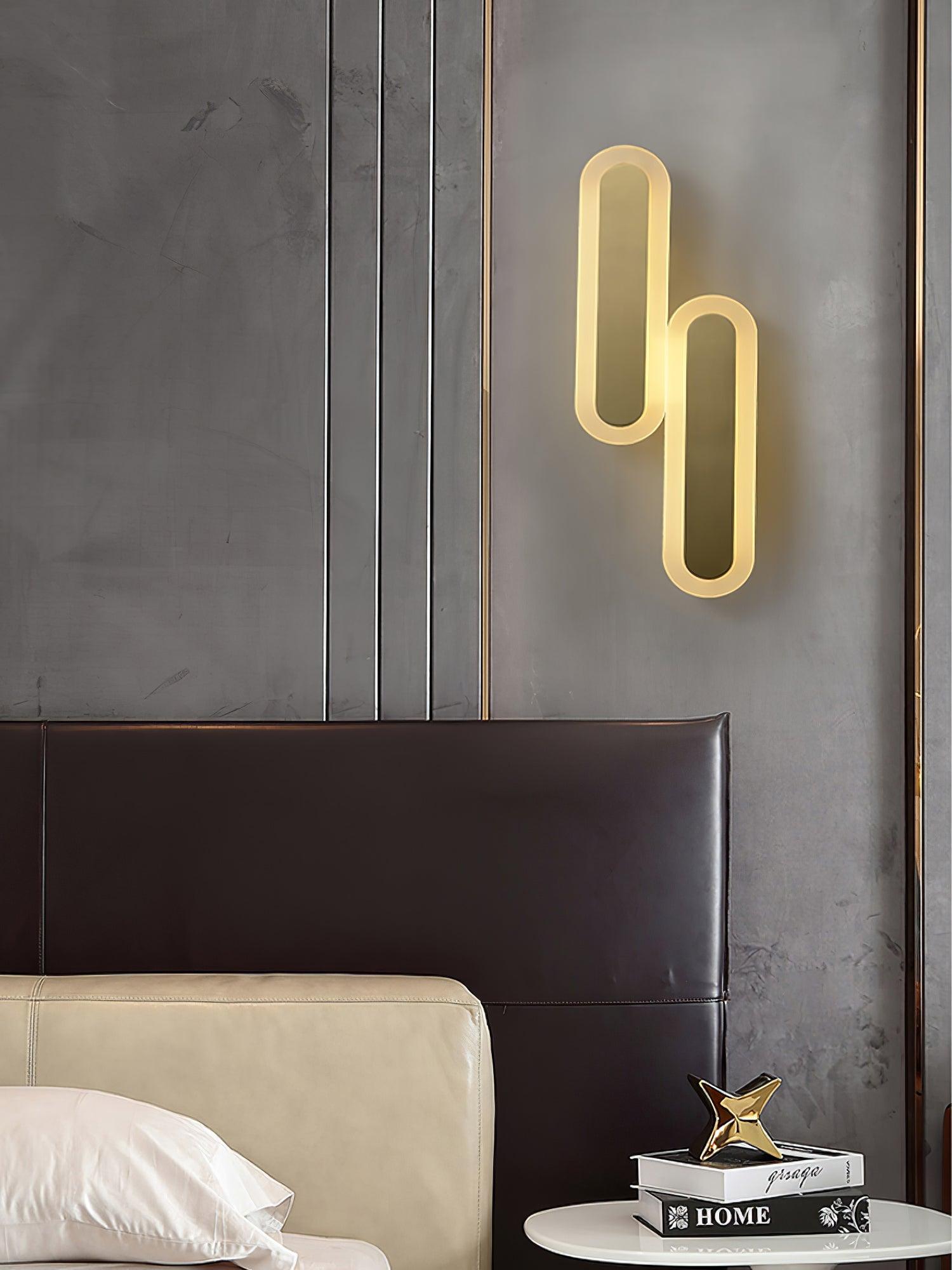 Elyn Modern Minimalist Brass Wall Lamp-Neutral Decor