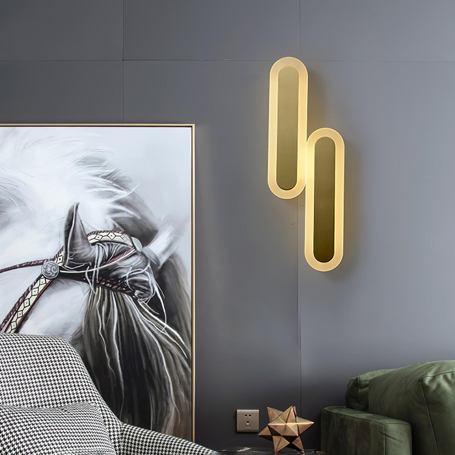 Elyn Modern Minimalist Brass Wall Lamp-Neutral Decor