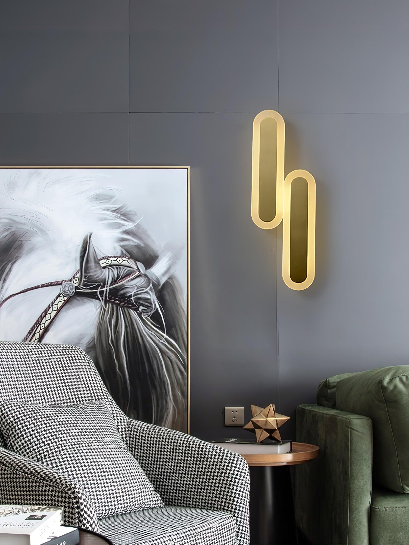 Elyn Modern Minimalist Brass Wall Lamp-Neutral Decor