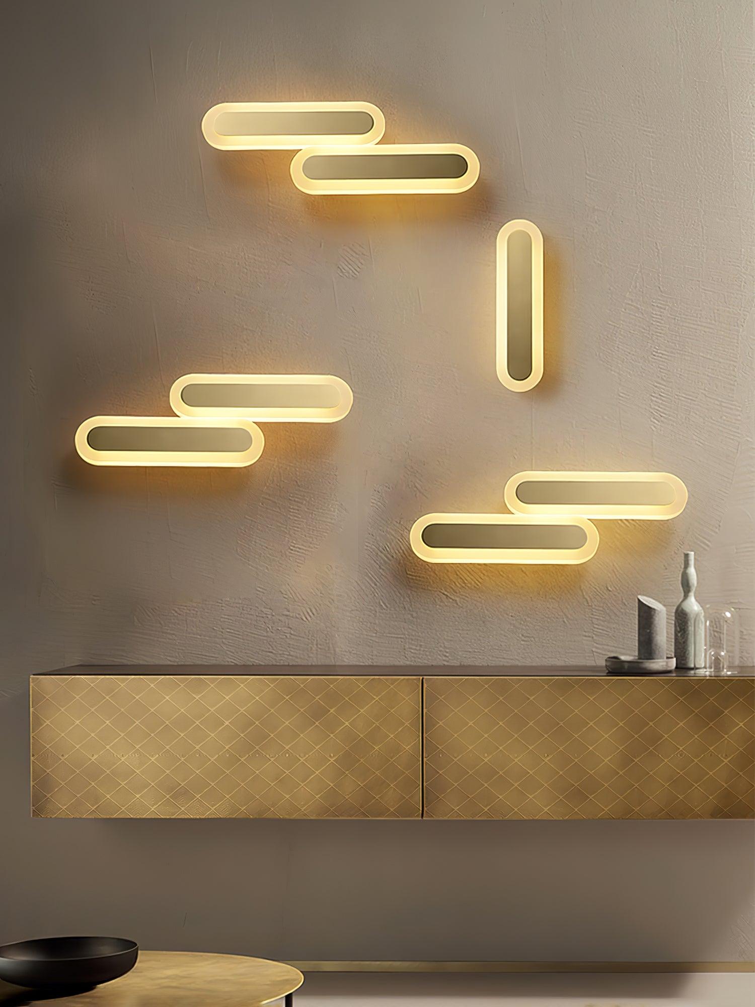 Elyn Modern Minimalist Brass Wall Lamp-Neutral Decor