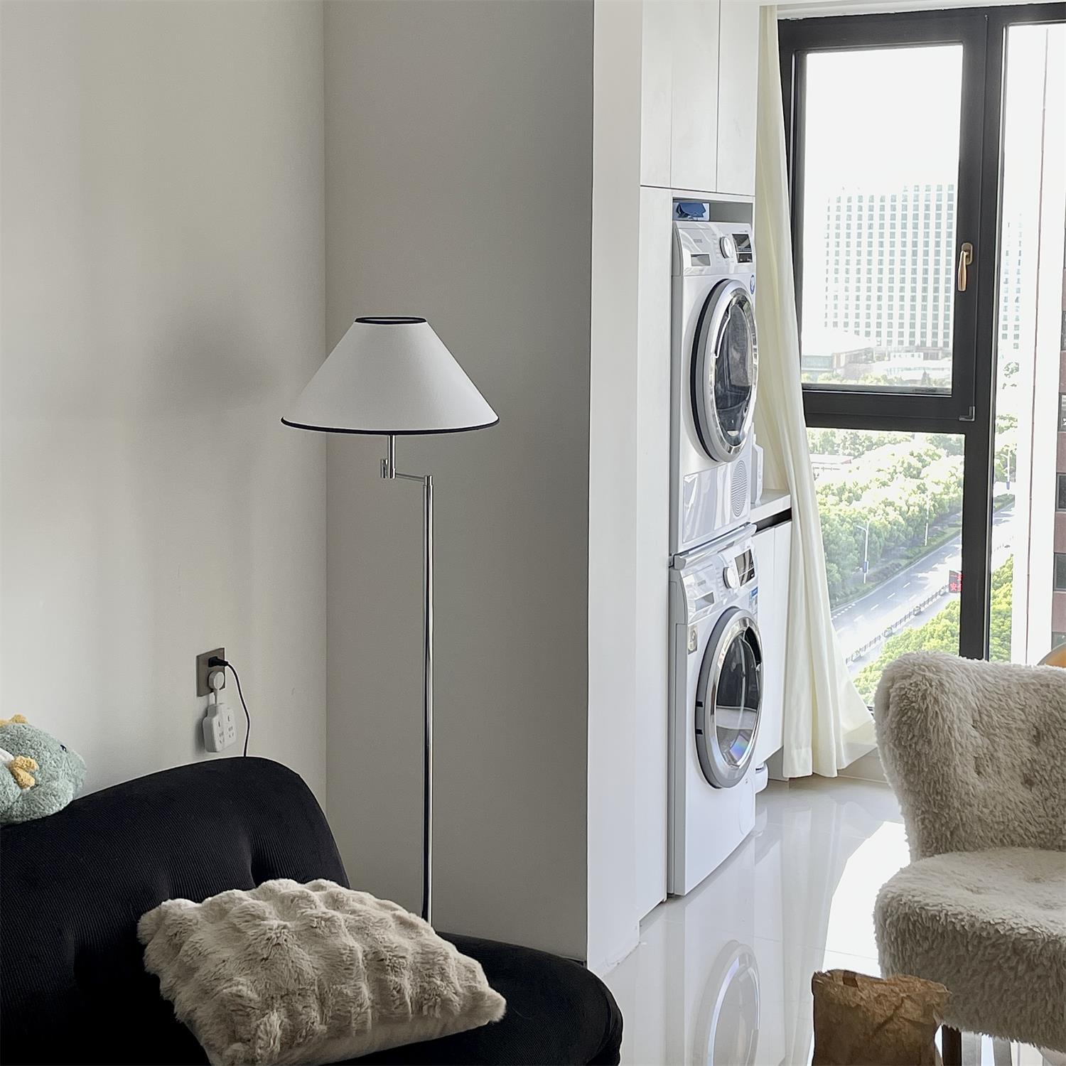 Dakota Floor Lamp