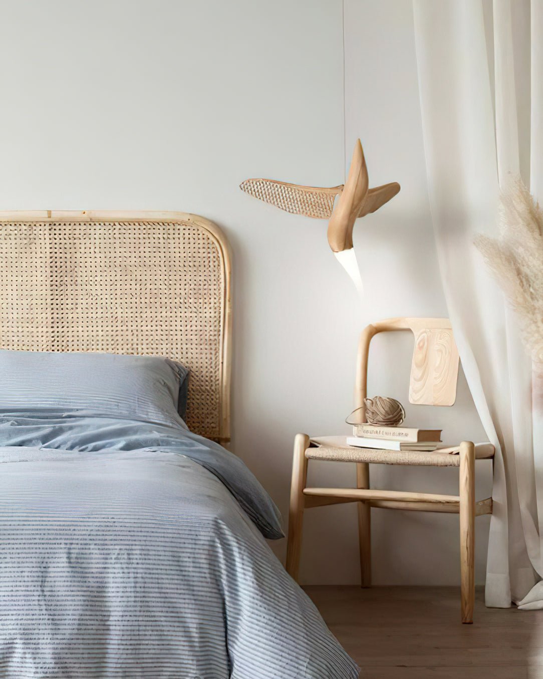 Elsilor Avian-Inspired Wood Pendant Light-Neutral Decor