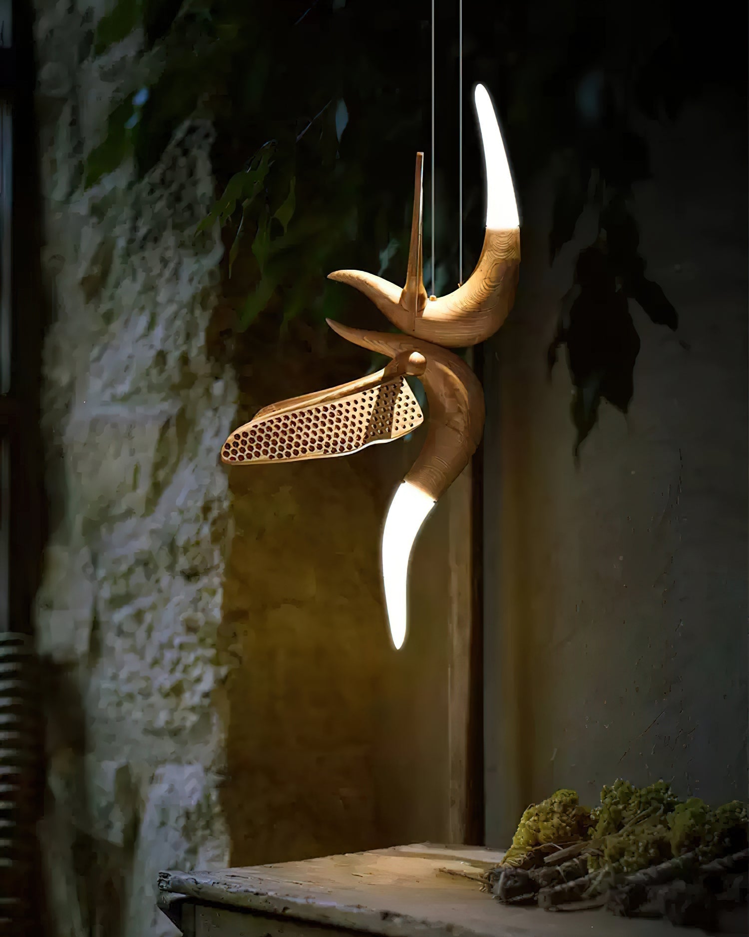 Elsilor Avian-Inspired Wood Pendant Light-Neutral Decor