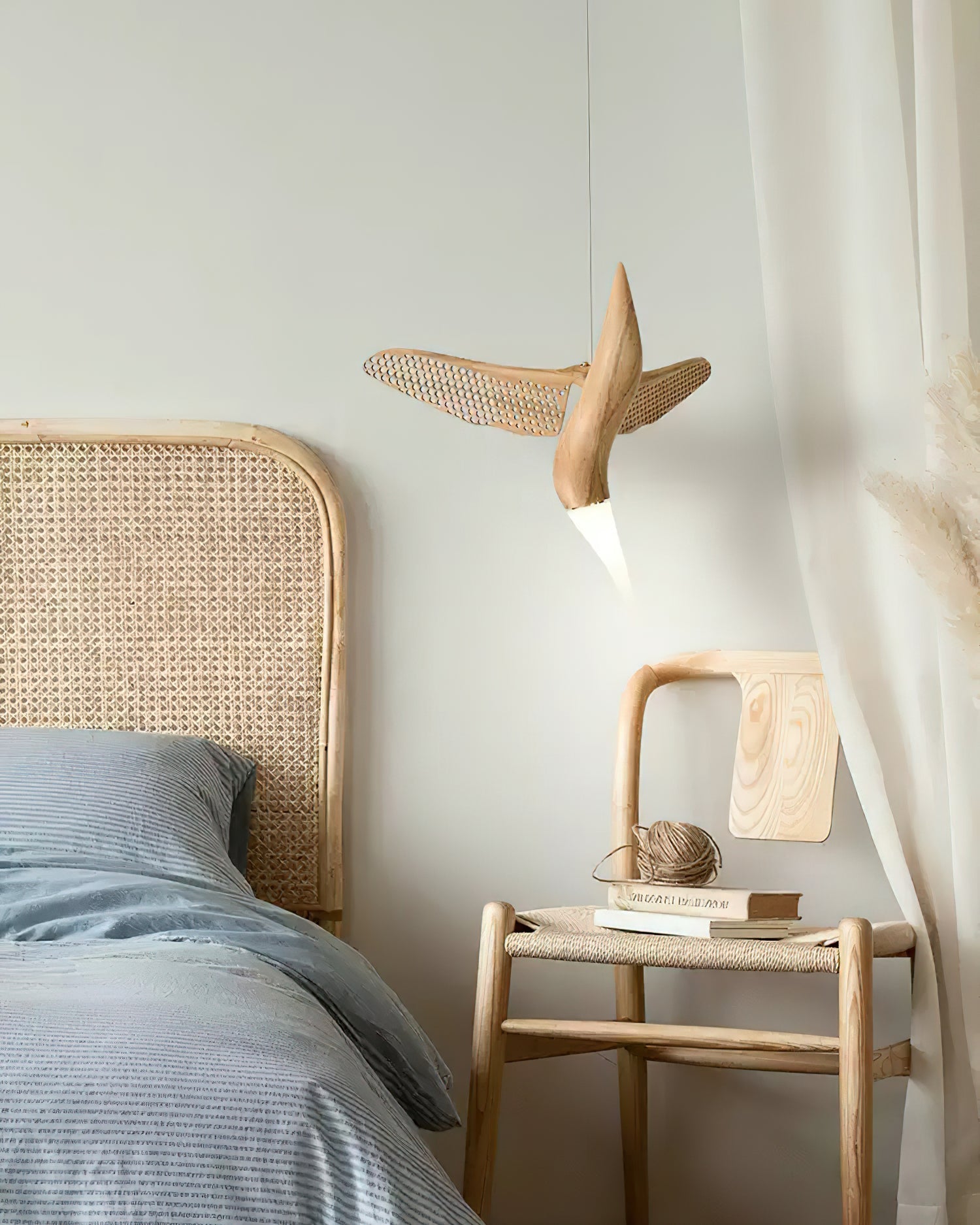 Elsilor Avian-Inspired Wood Pendant Light-Neutral Decor