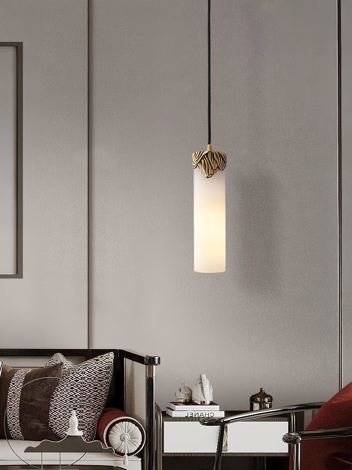 Lioran Alabaster Pendant Light