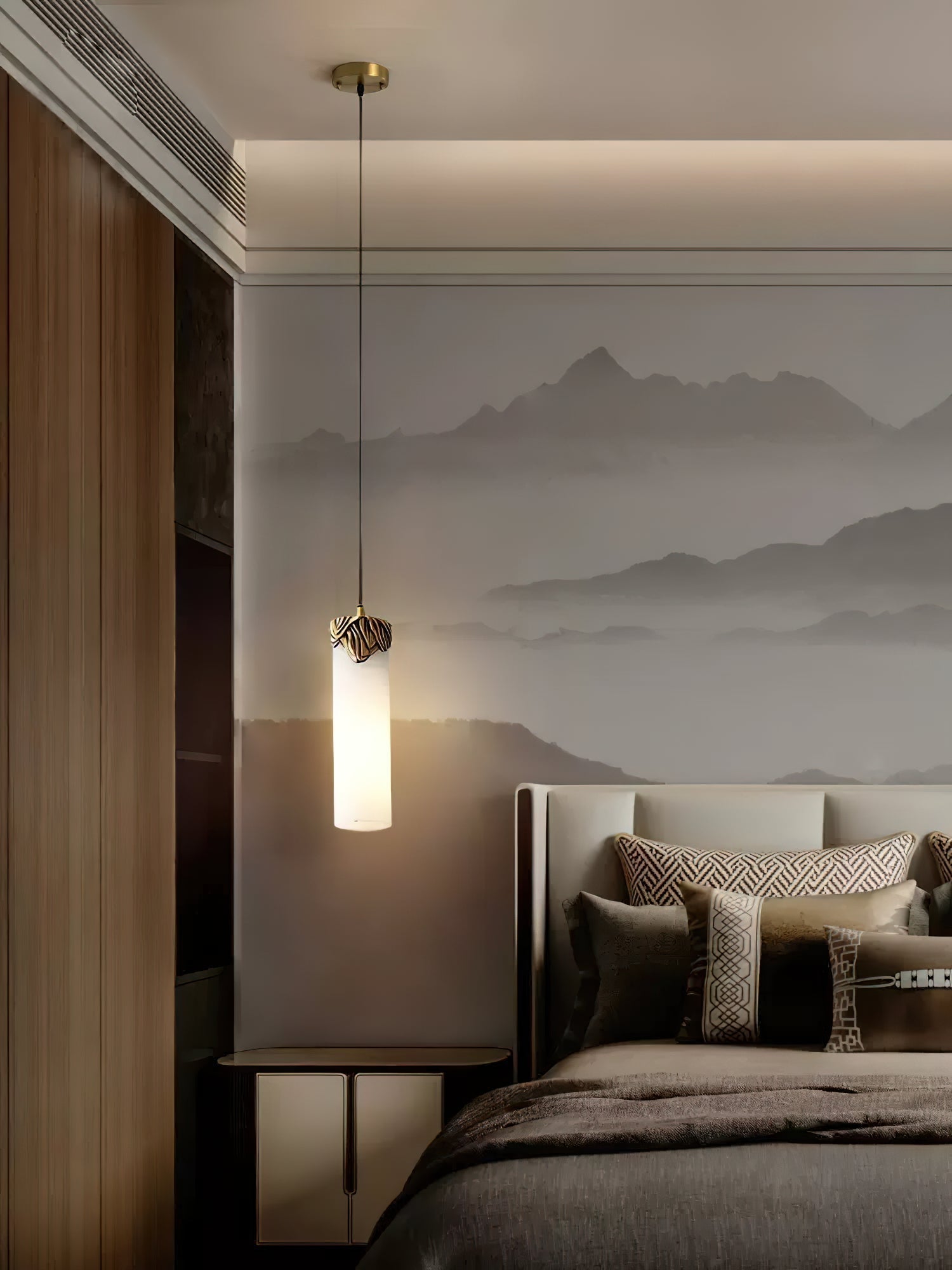 Lioran Alabaster Pendant Light