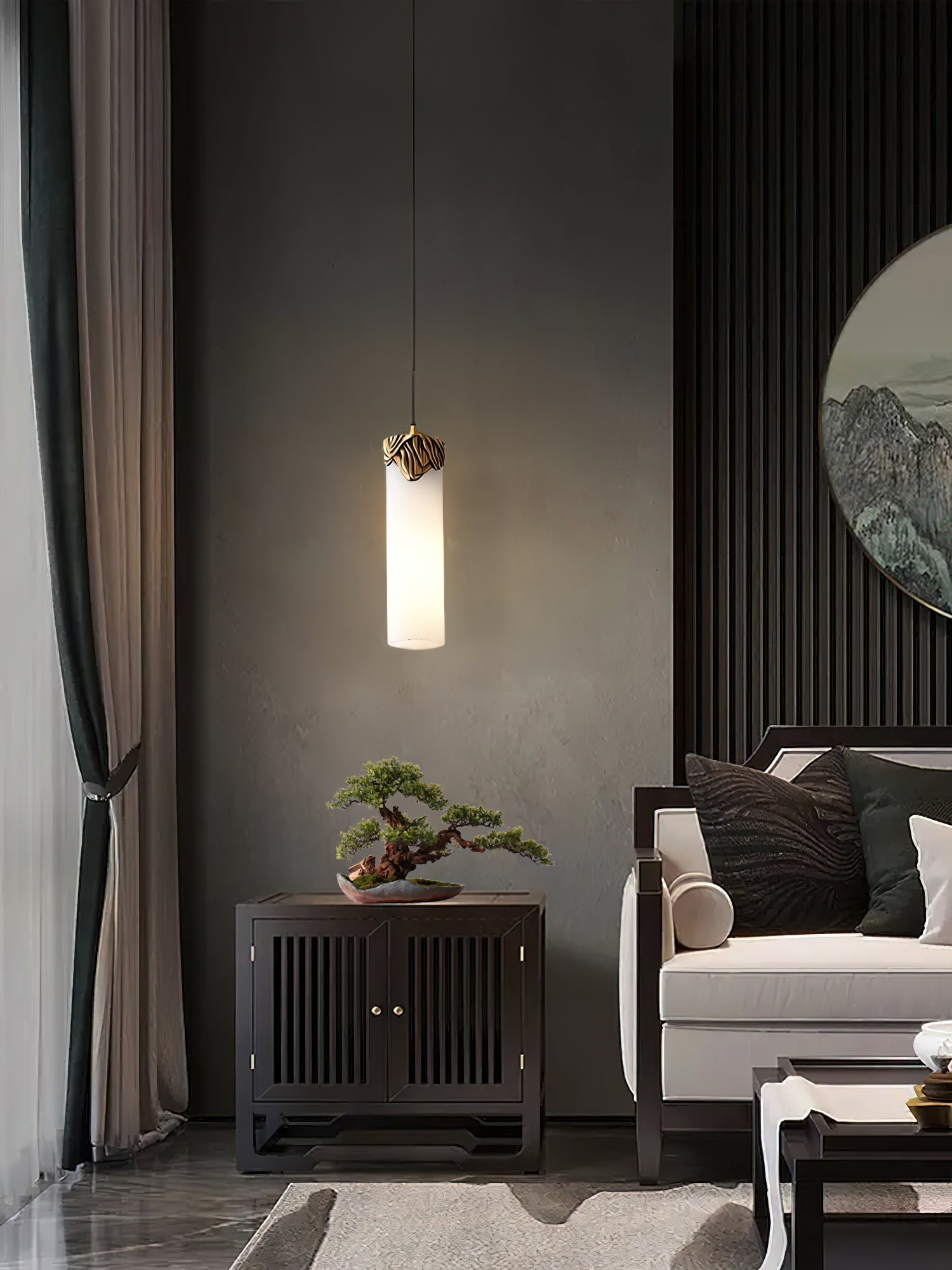 Lioran Alabaster Pendant Light