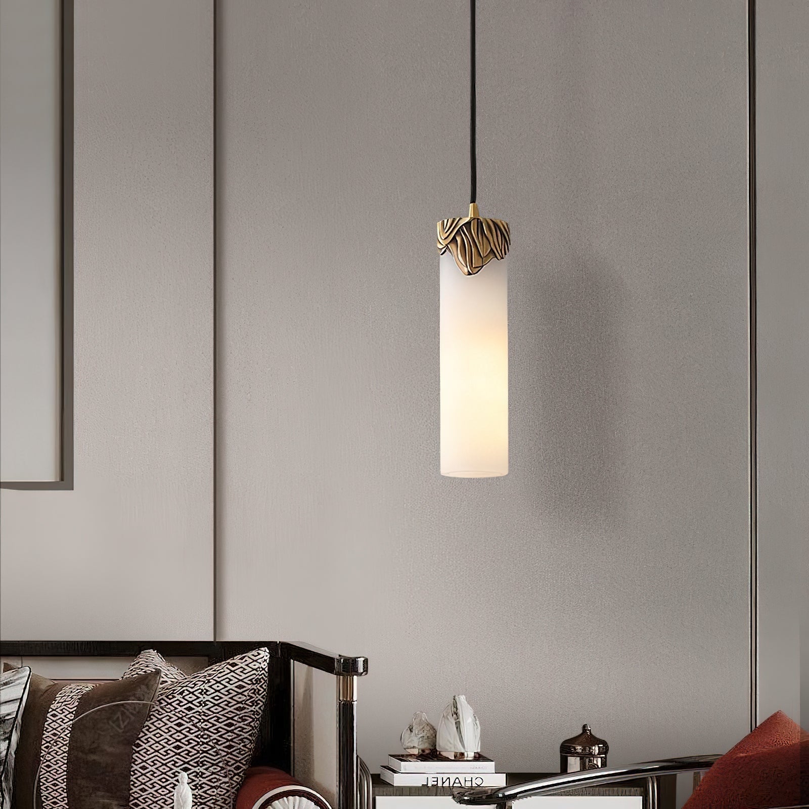 Lioran Alabaster Pendant Light