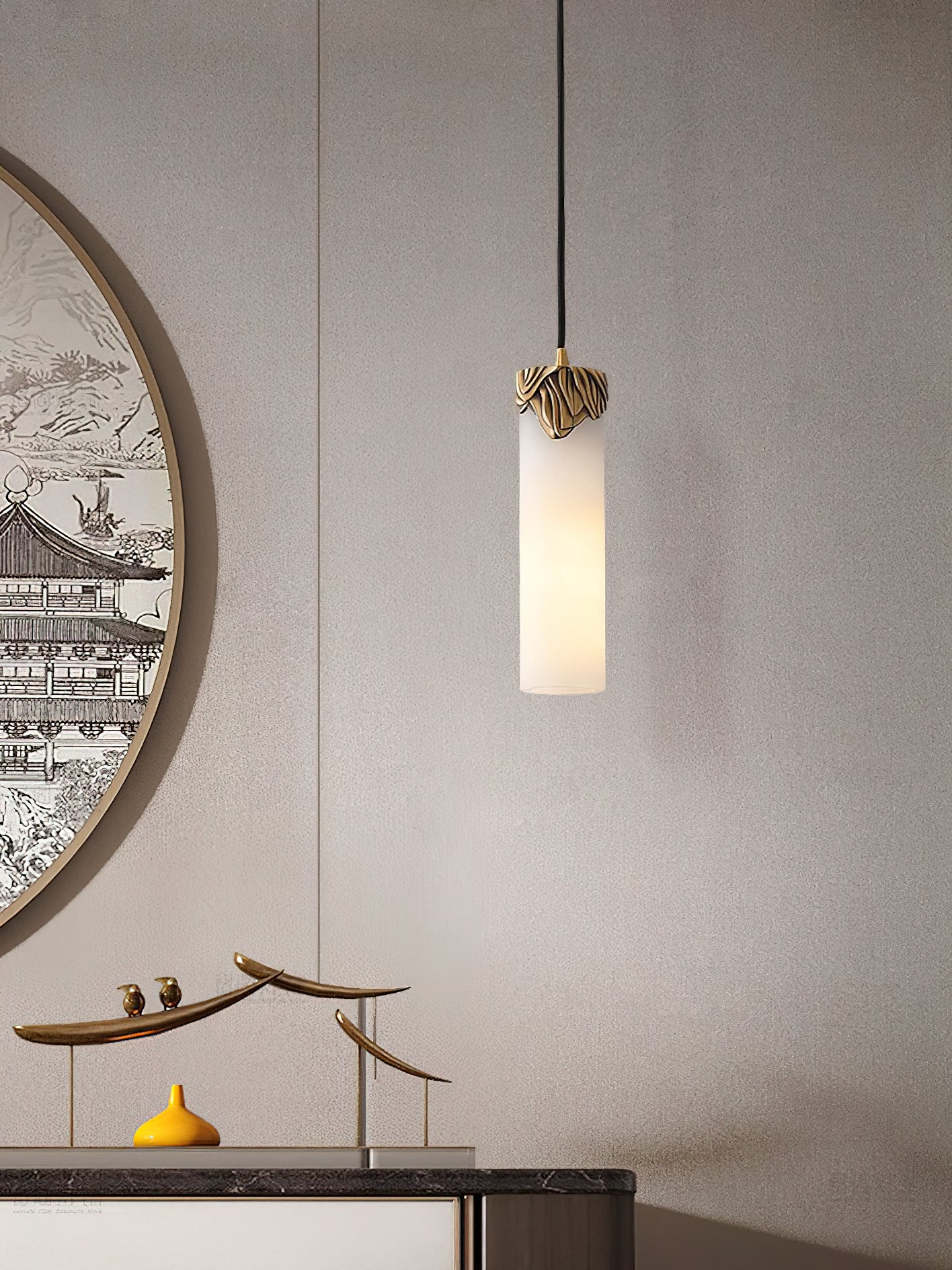 Lioran Alabaster Pendant Light