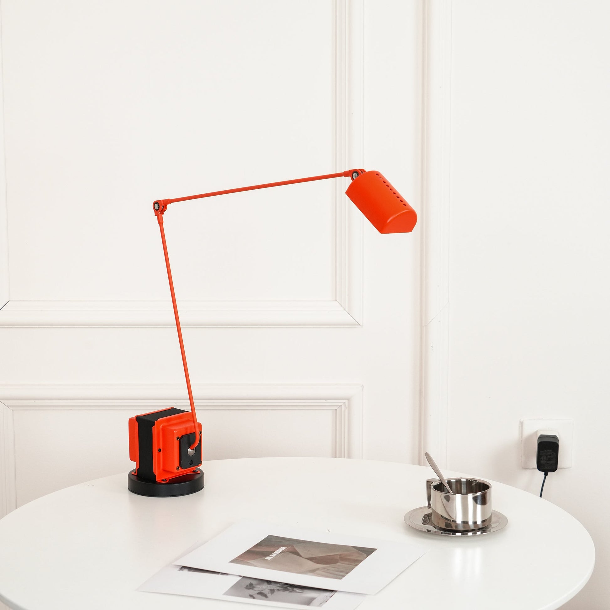 Orvyn Minimalist Table Lamp-Neutral Decor