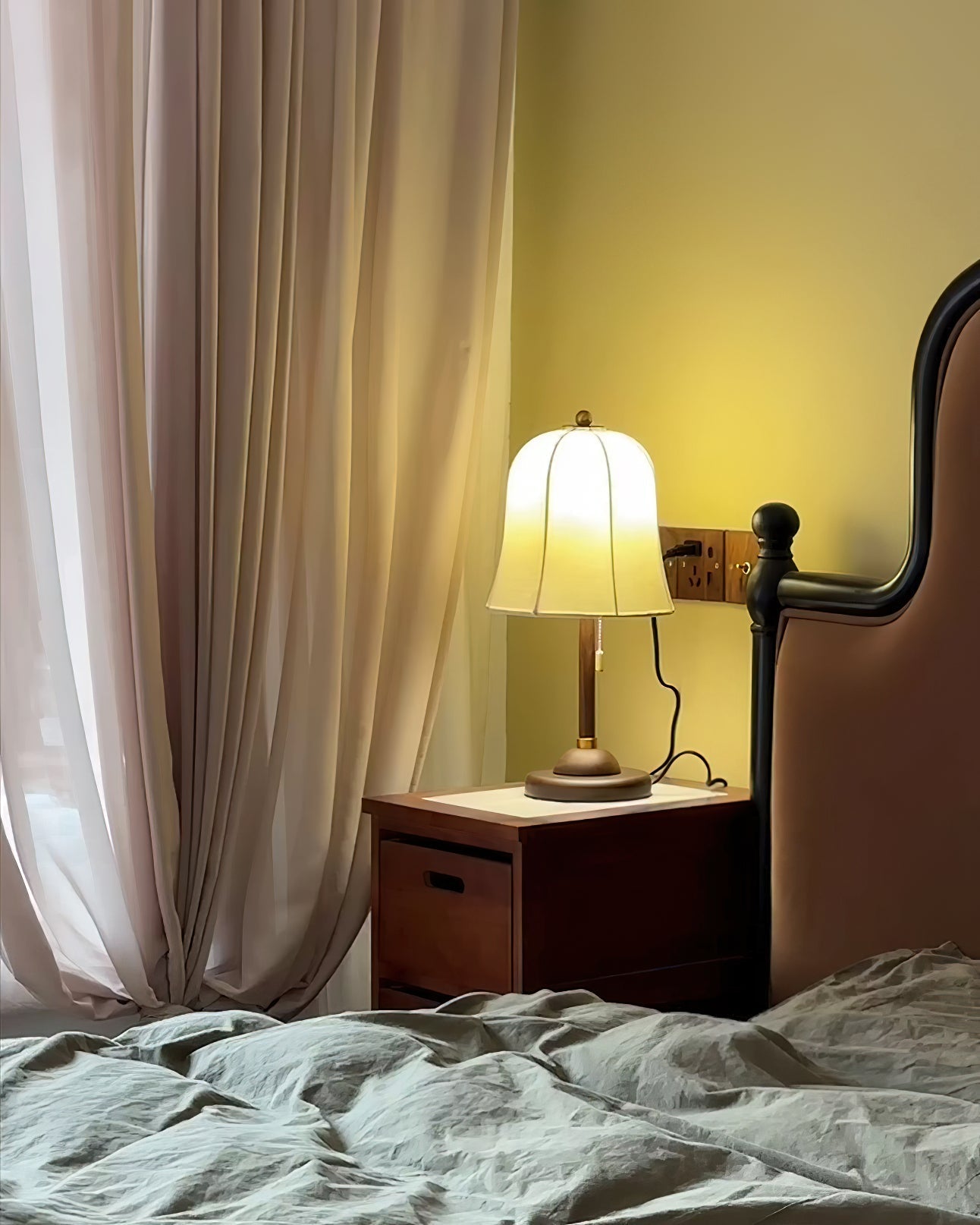 Ivelen Wabi-Sabi Wood Desk Lamp-Neutral Decor