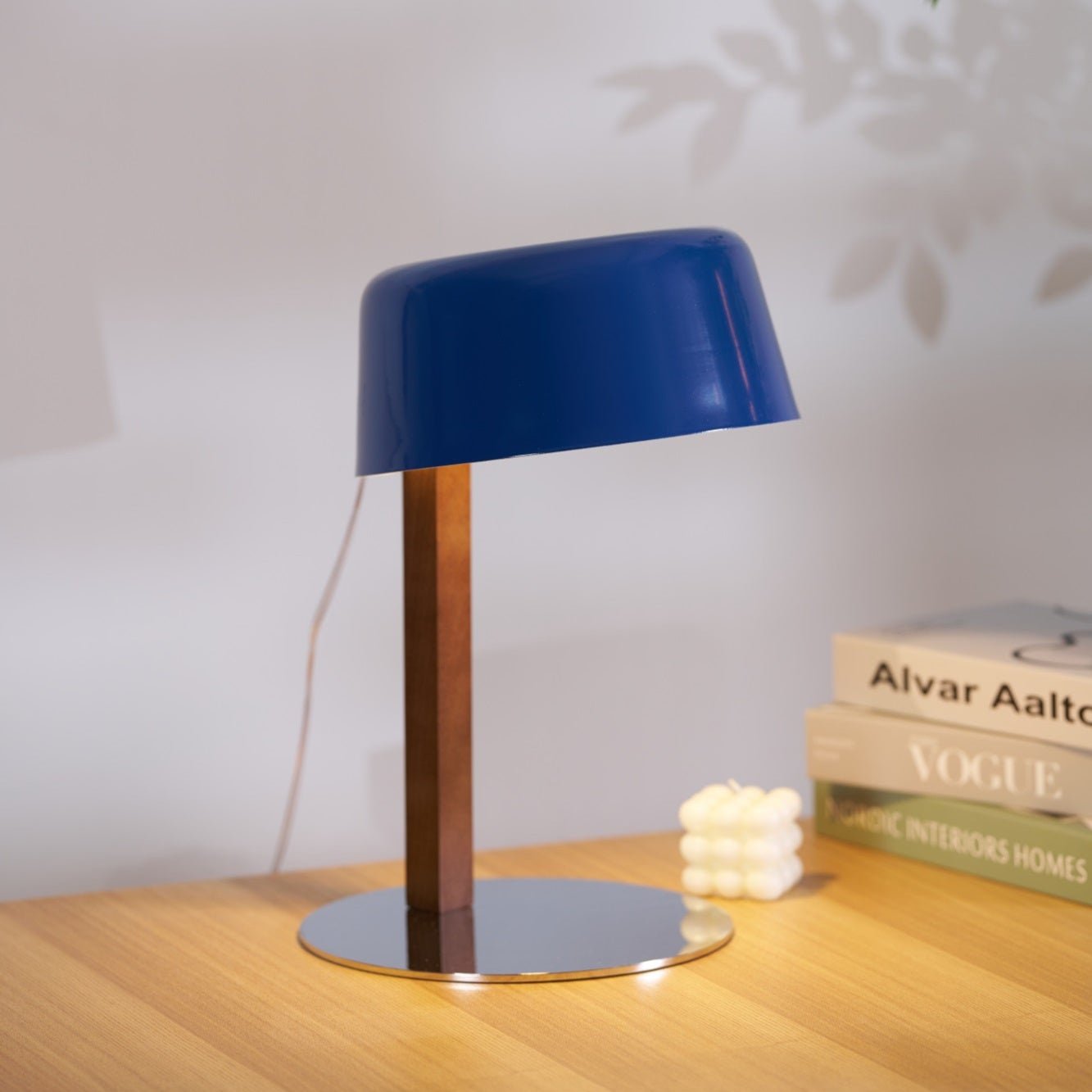 Aura Modern Table Lamp-Neutral Decor