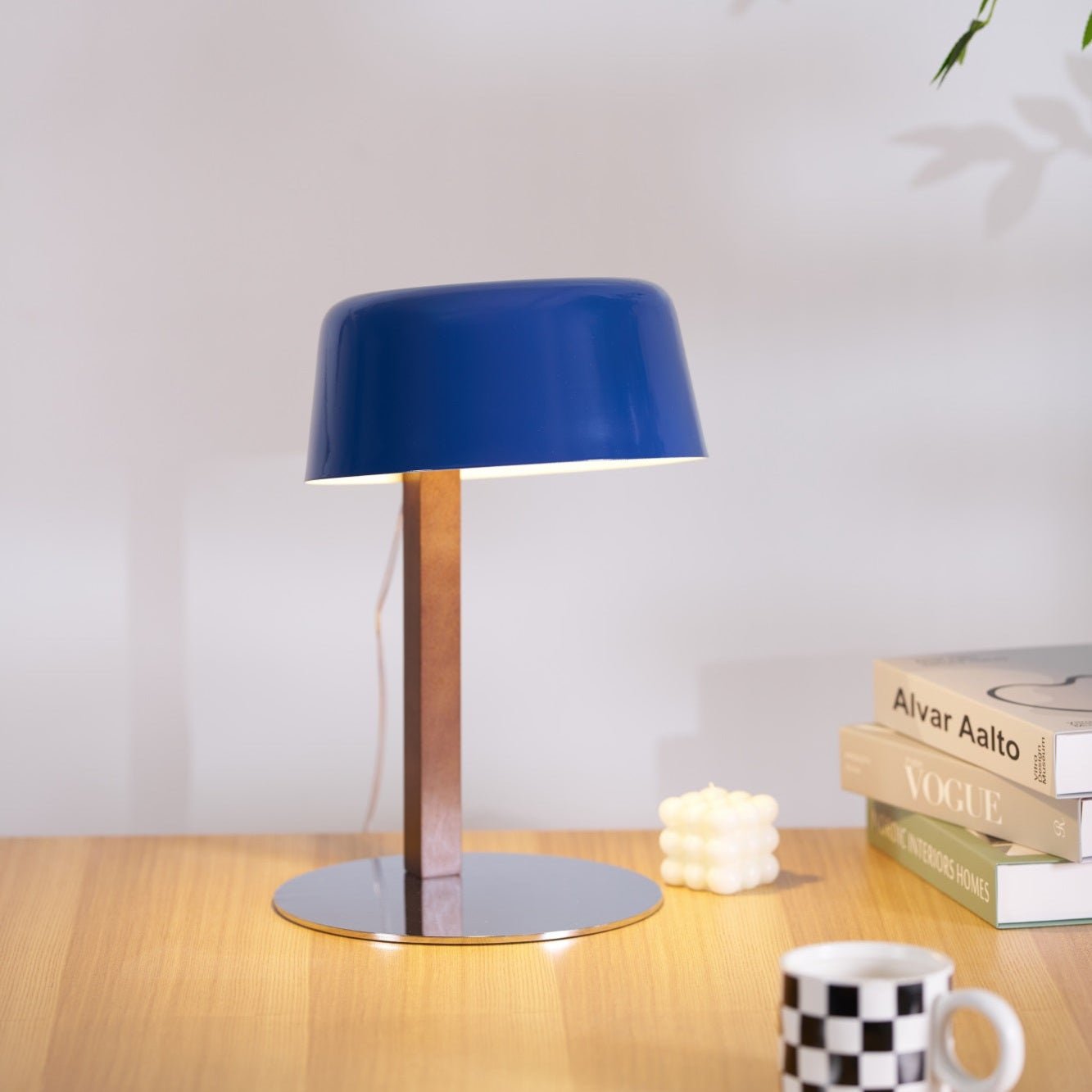 Aura Modern Table Lamp-Neutral Decor