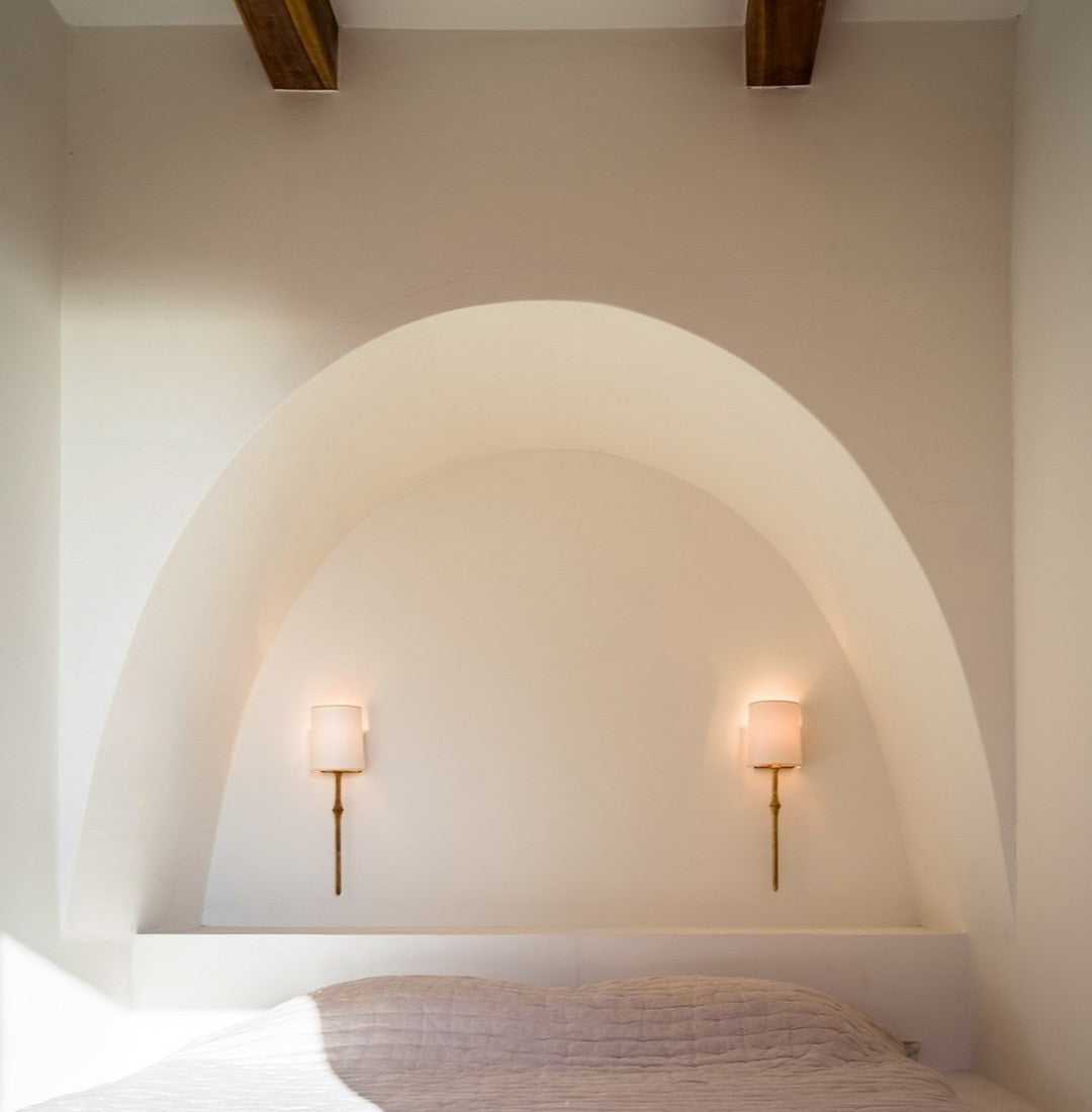 Caspian Wall Lamp