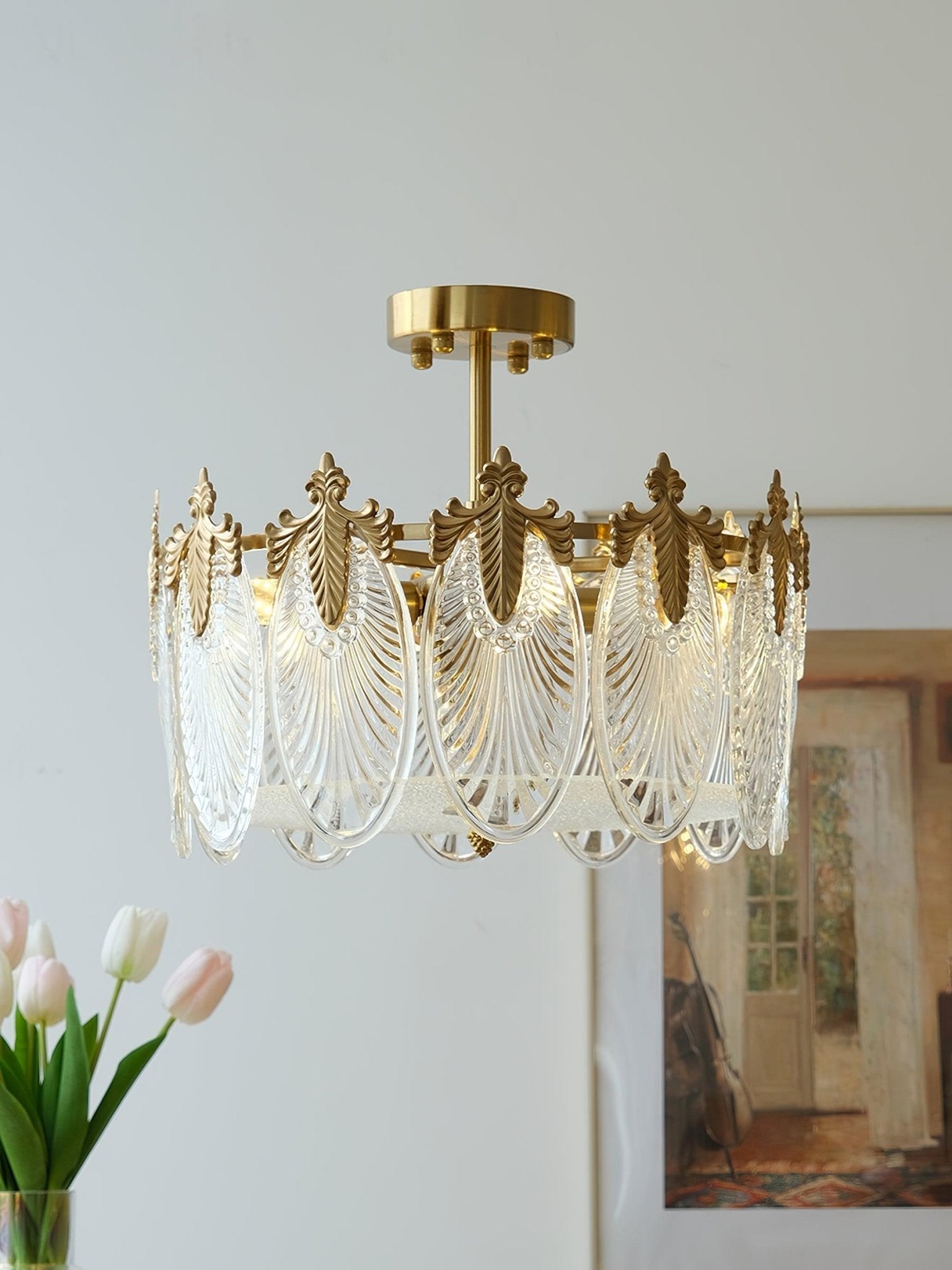 Lustra Chandelier Glass Petals Gold Frame Round-Neutral Decor