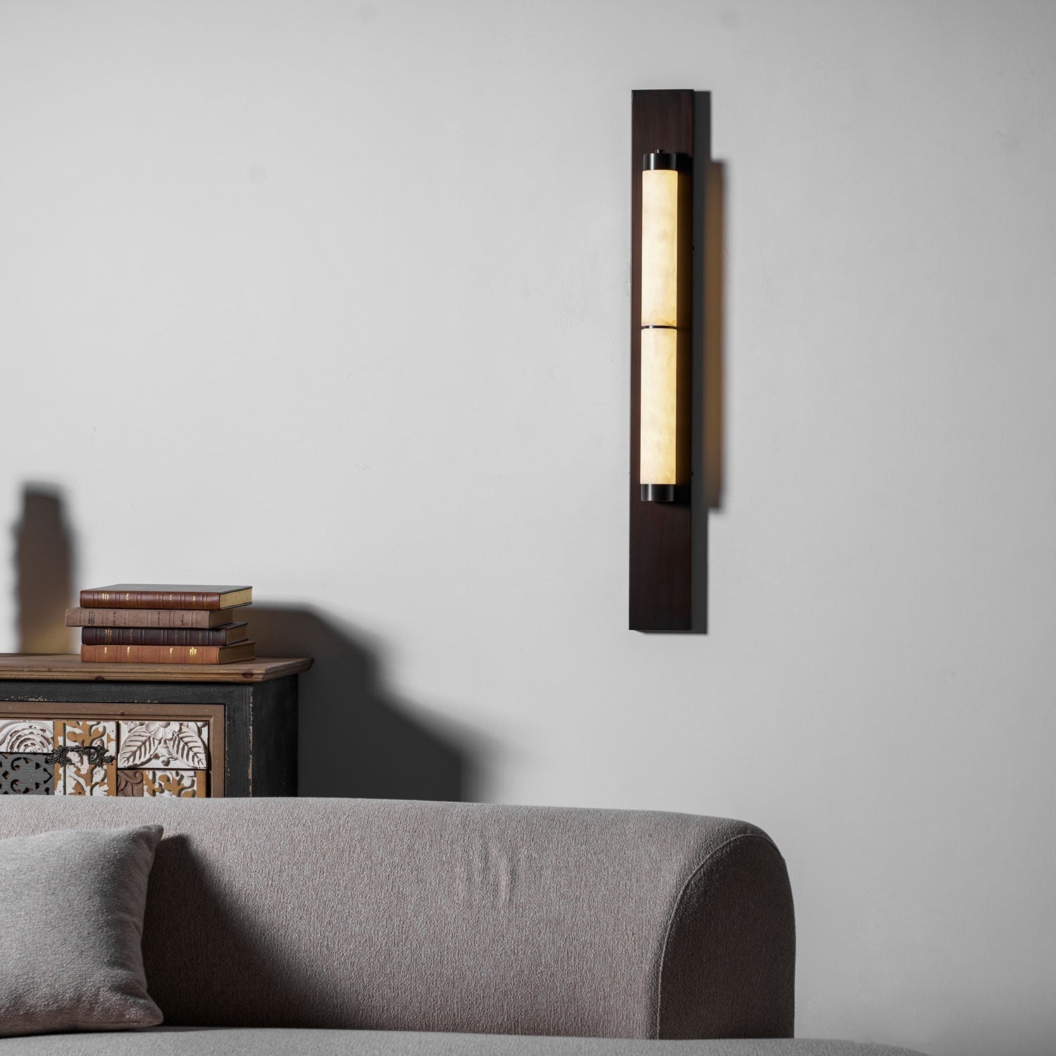 Product dimensions diagram for the taller wall lamp.