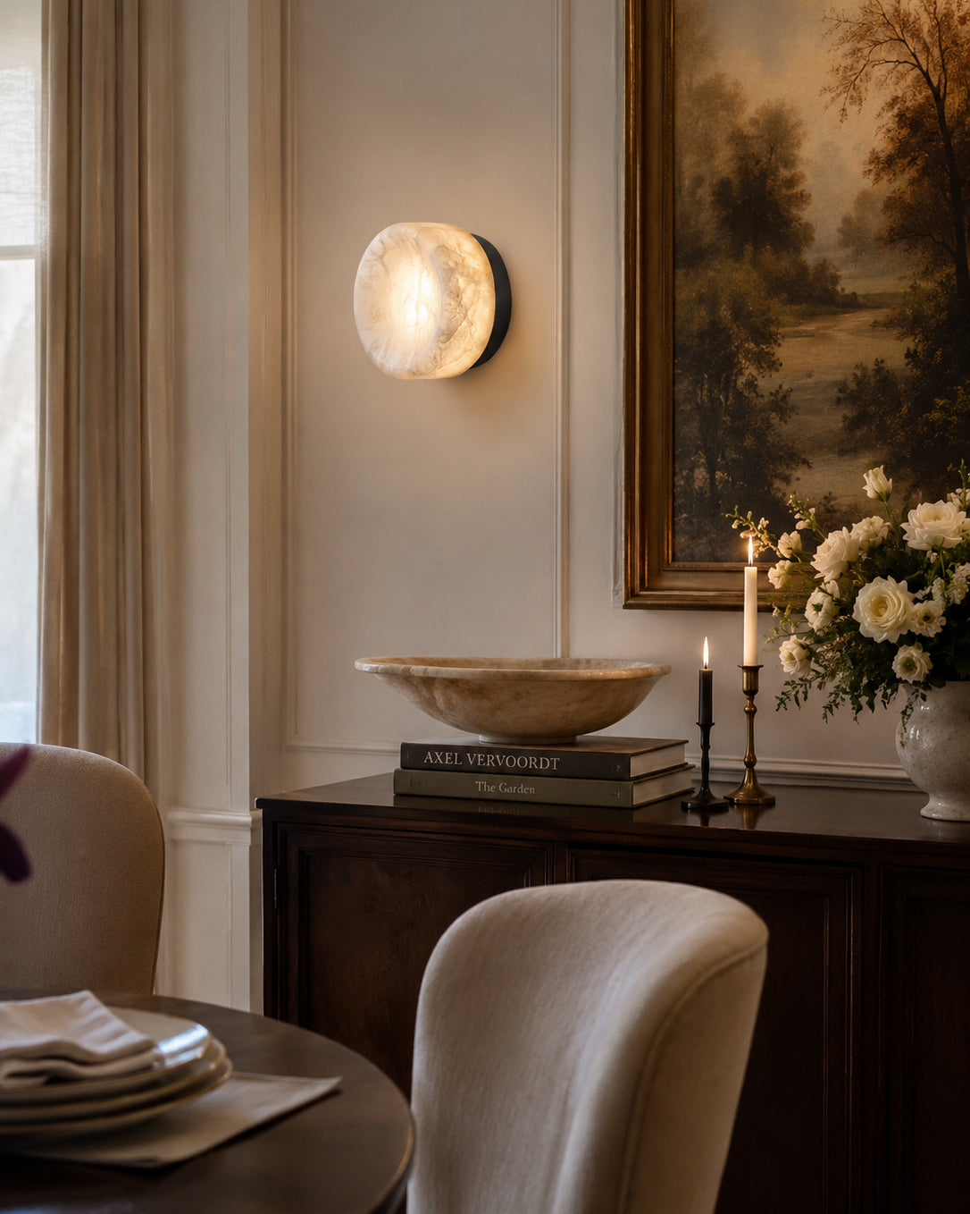 The small size (13cm) alabaster wall sconce.