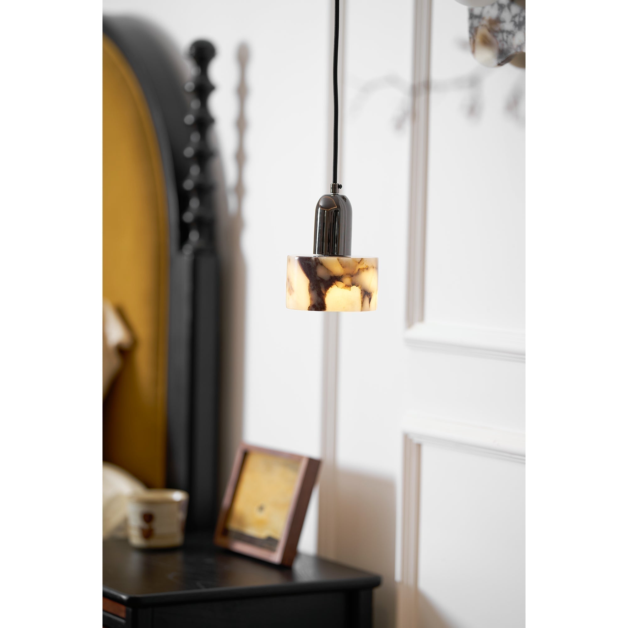 Flair Marble Pendant Lamp-Neutral Decor