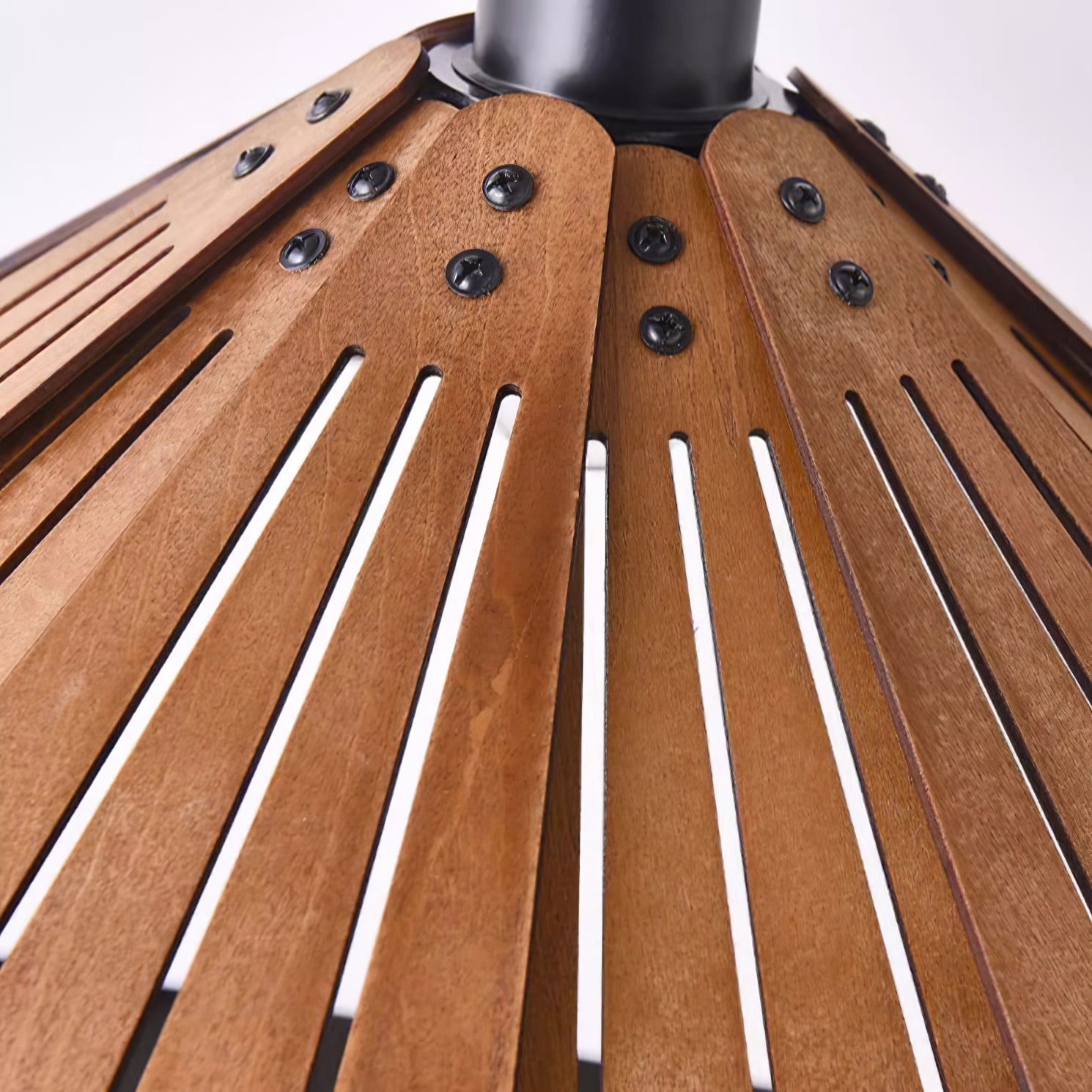 Isria Pendant Lamp