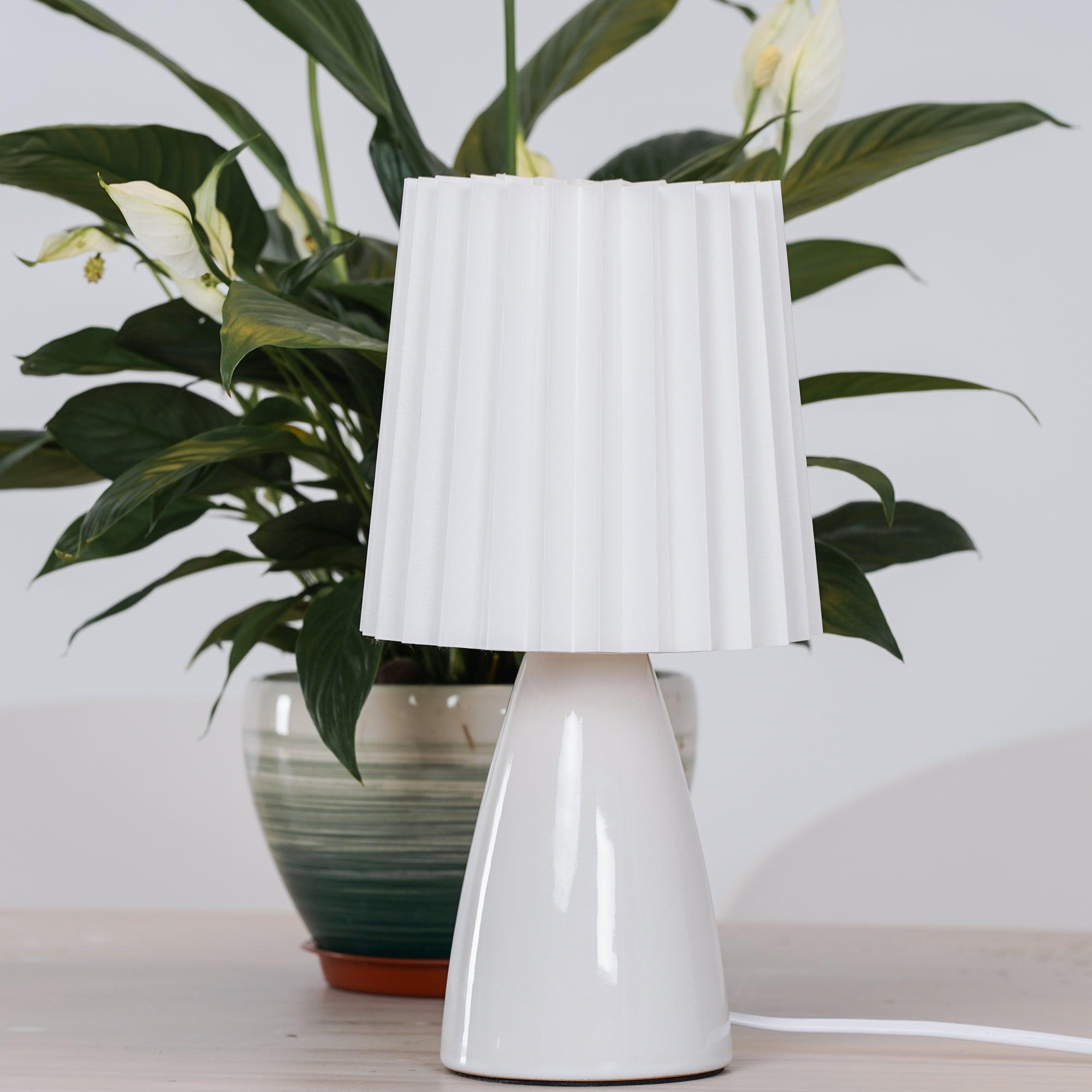 Boko Minimalist Fabric Table Lamp-Neutral Decor
