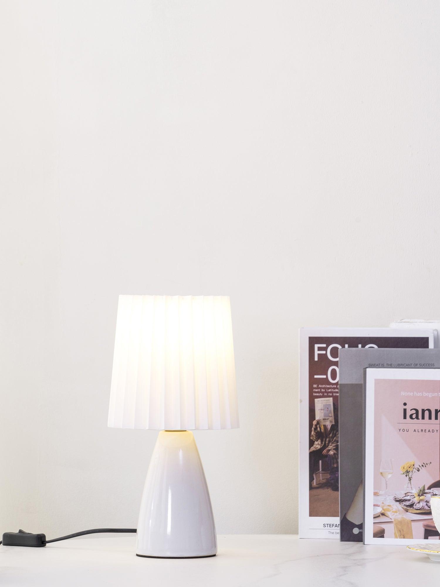 Boko Minimalist Fabric Table Lamp-Neutral Decor