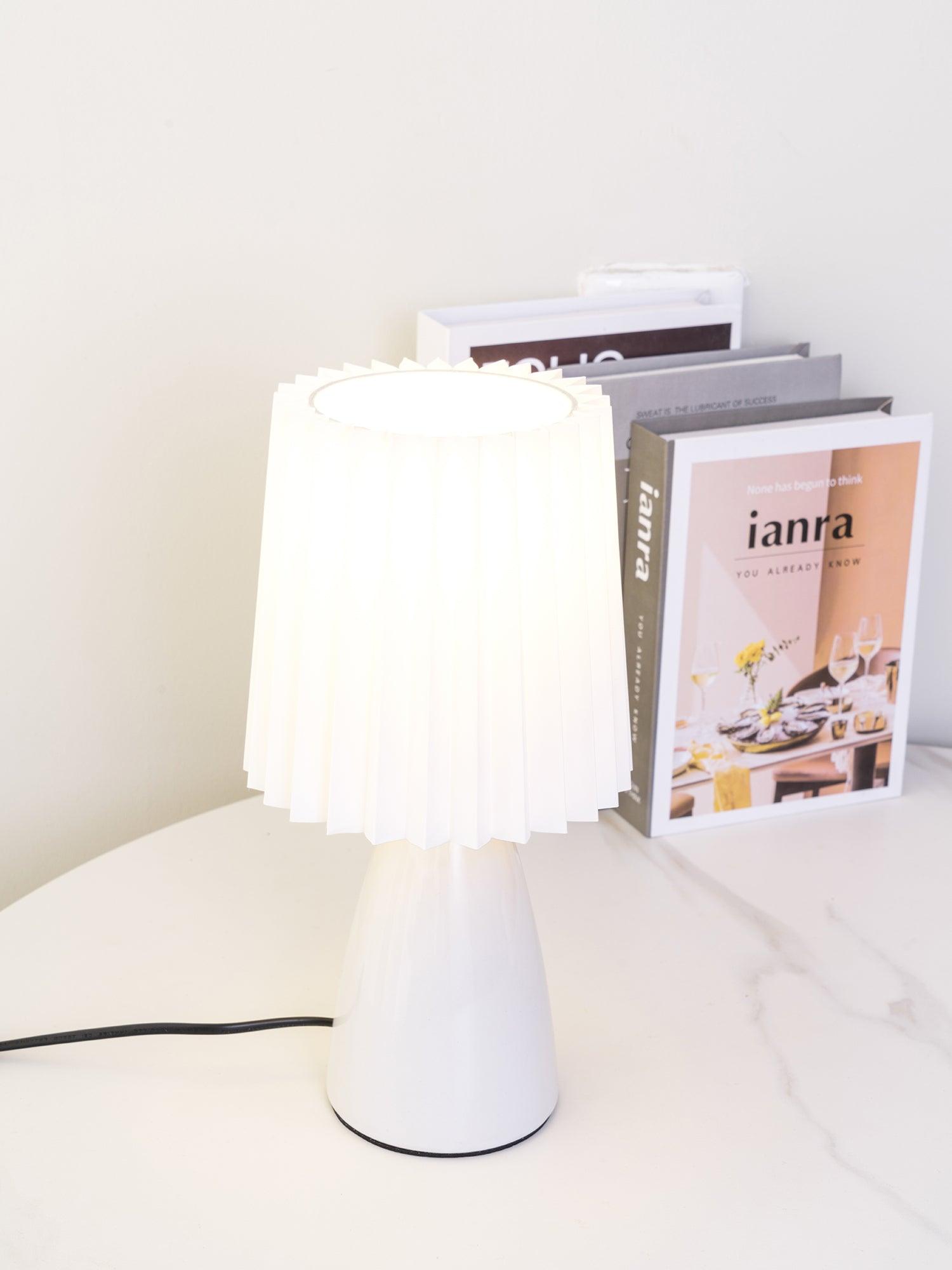 Boko Minimalist Fabric Table Lamp-Neutral Decor
