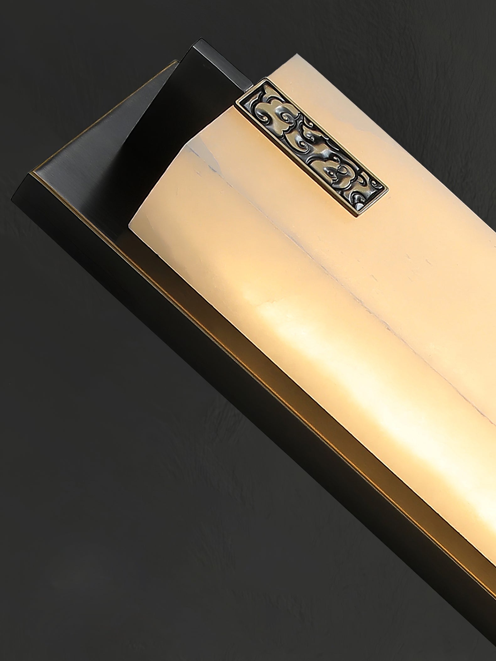 Kelen Alabaster Wall Lamp 4 Style-Neutral Decor