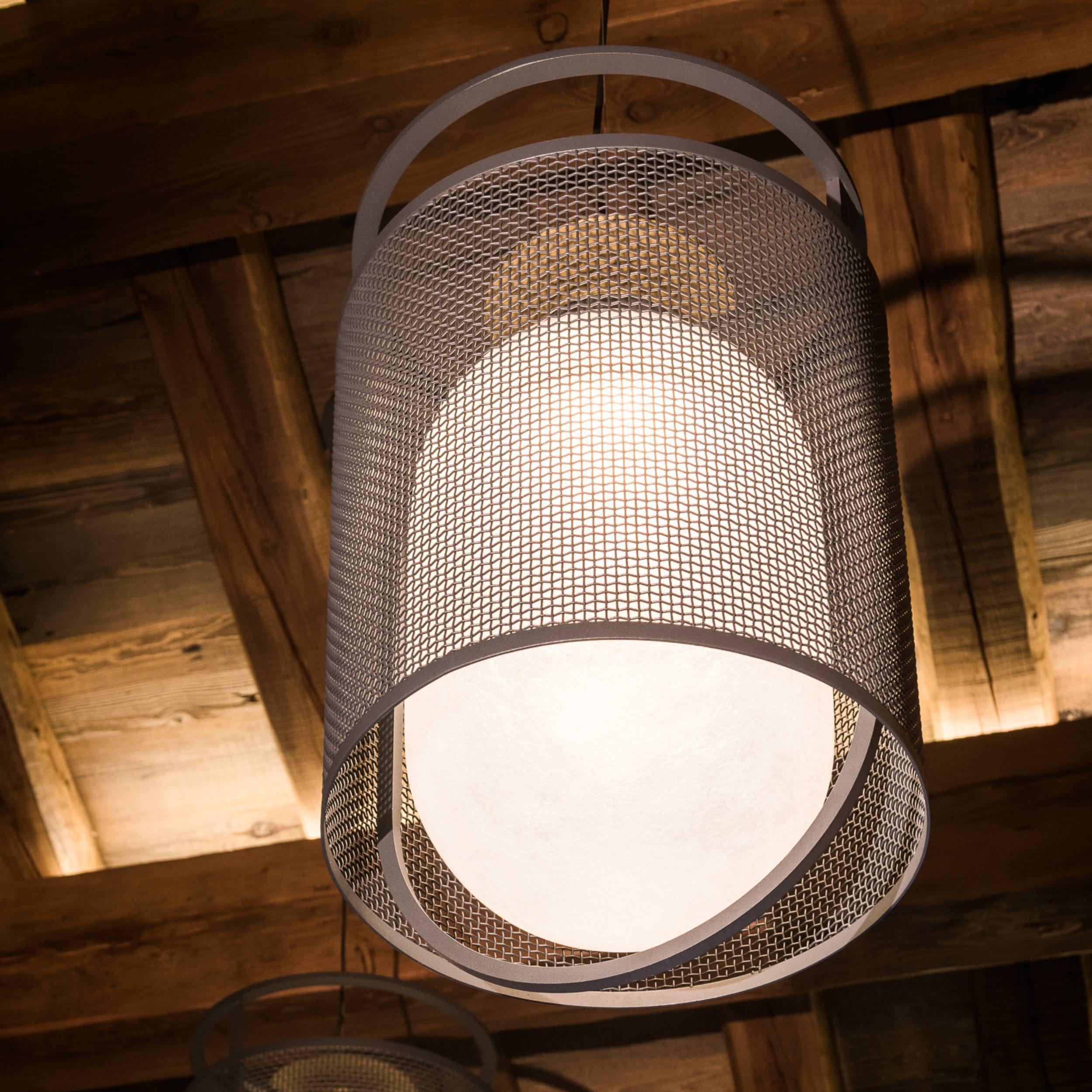 Meren Pendant Lamp Mesh Cylinder Brass Accent Industrial-Neutral Decor