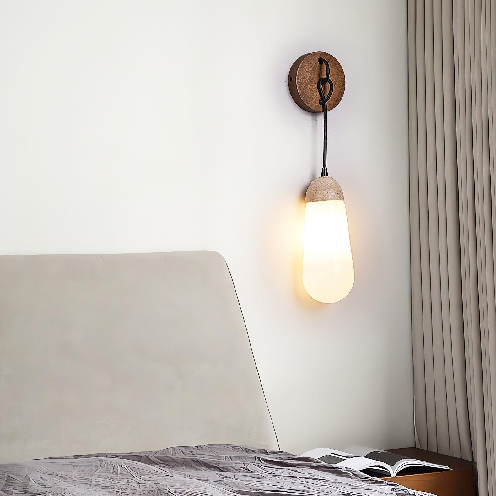 Vespera Wall Lamp