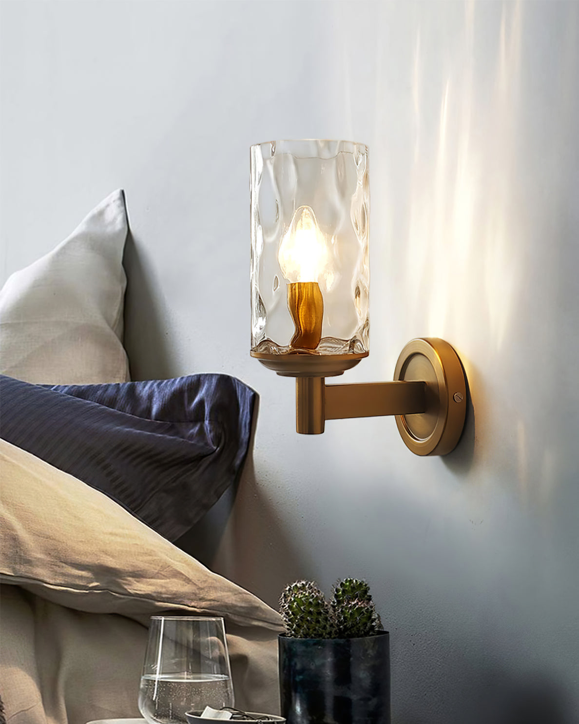 Devora Wall Lamp