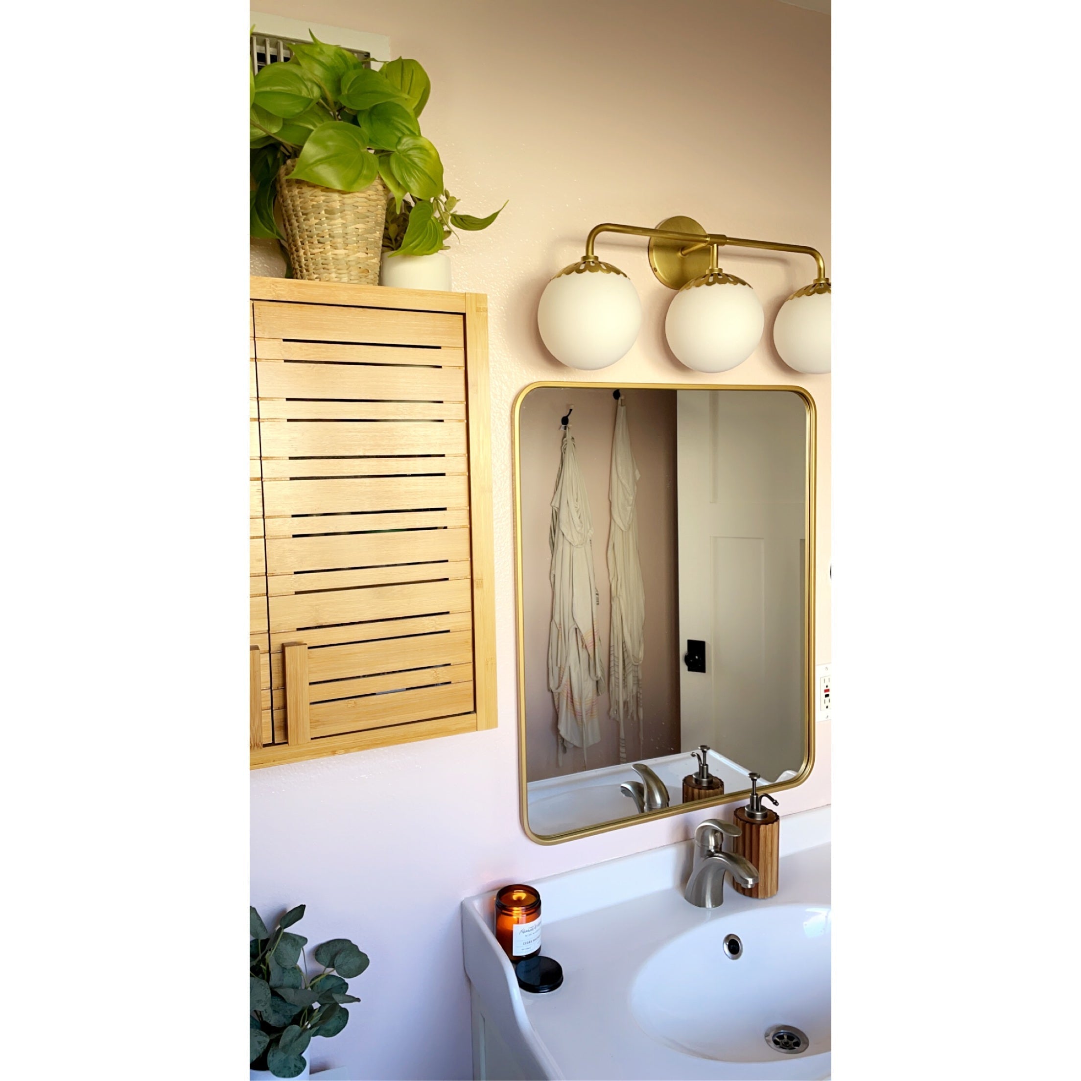 Caspian Wall Lamp