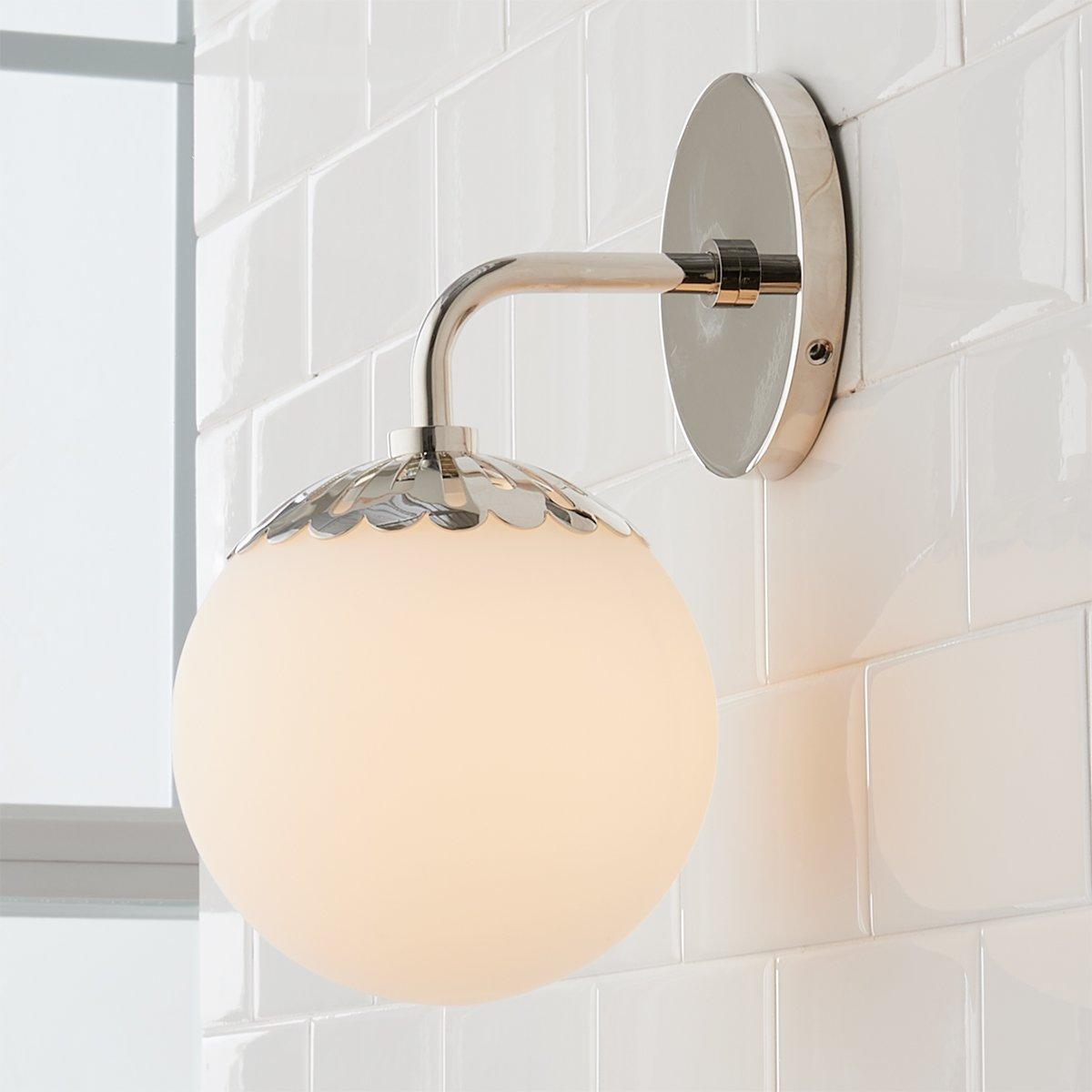 Caspian Wall Lamp