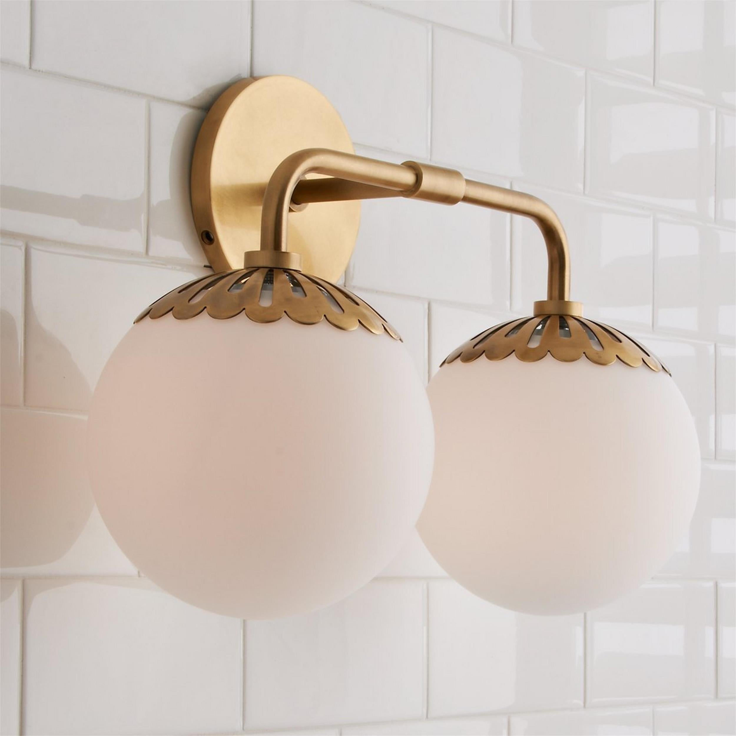 Caspian Wall Lamp