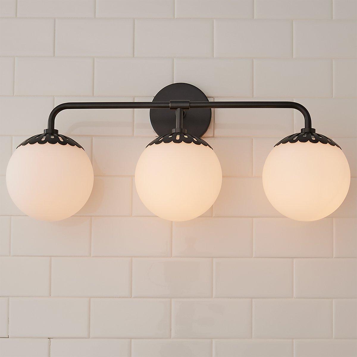 Caspian Wall Lamp