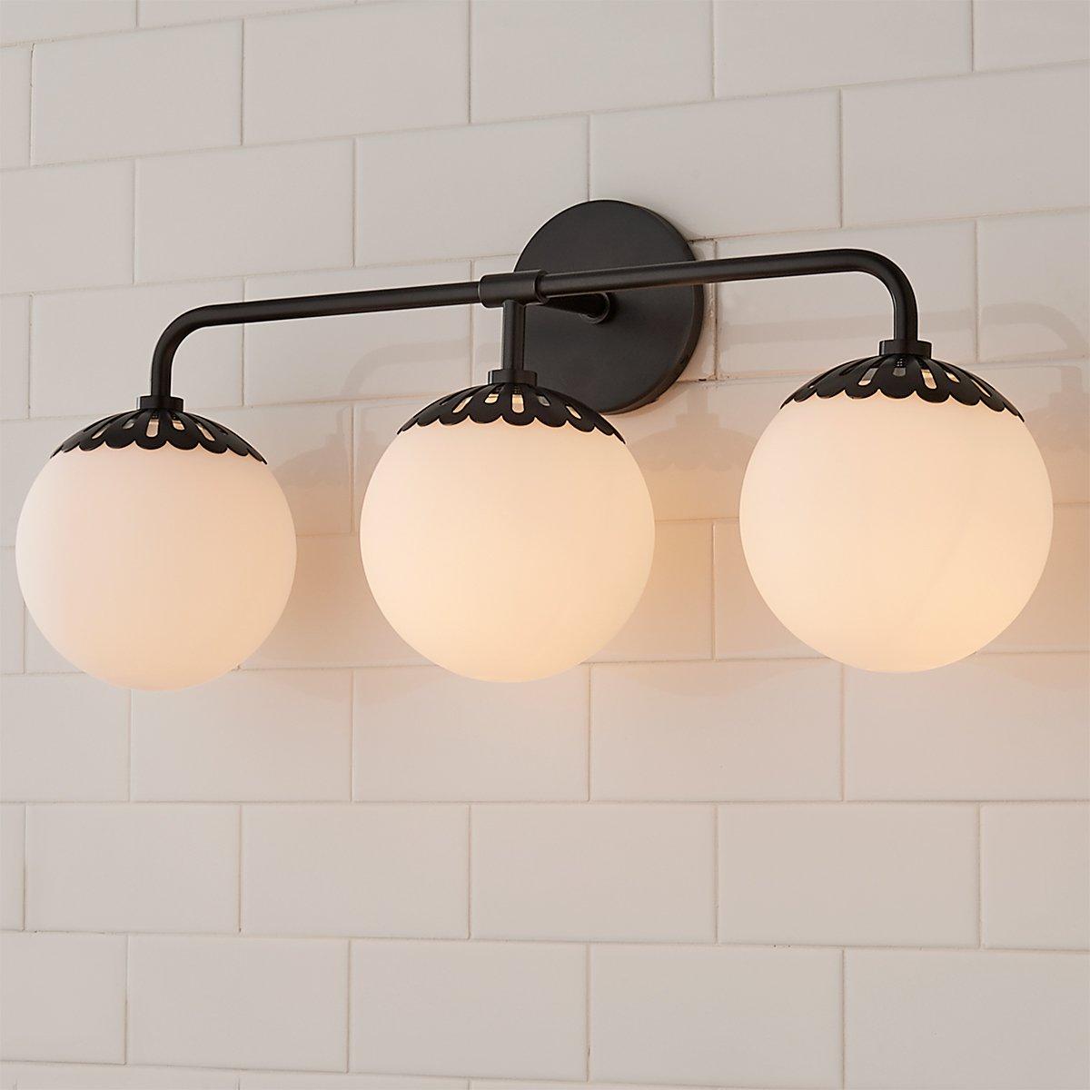 Caspian Wall Lamp