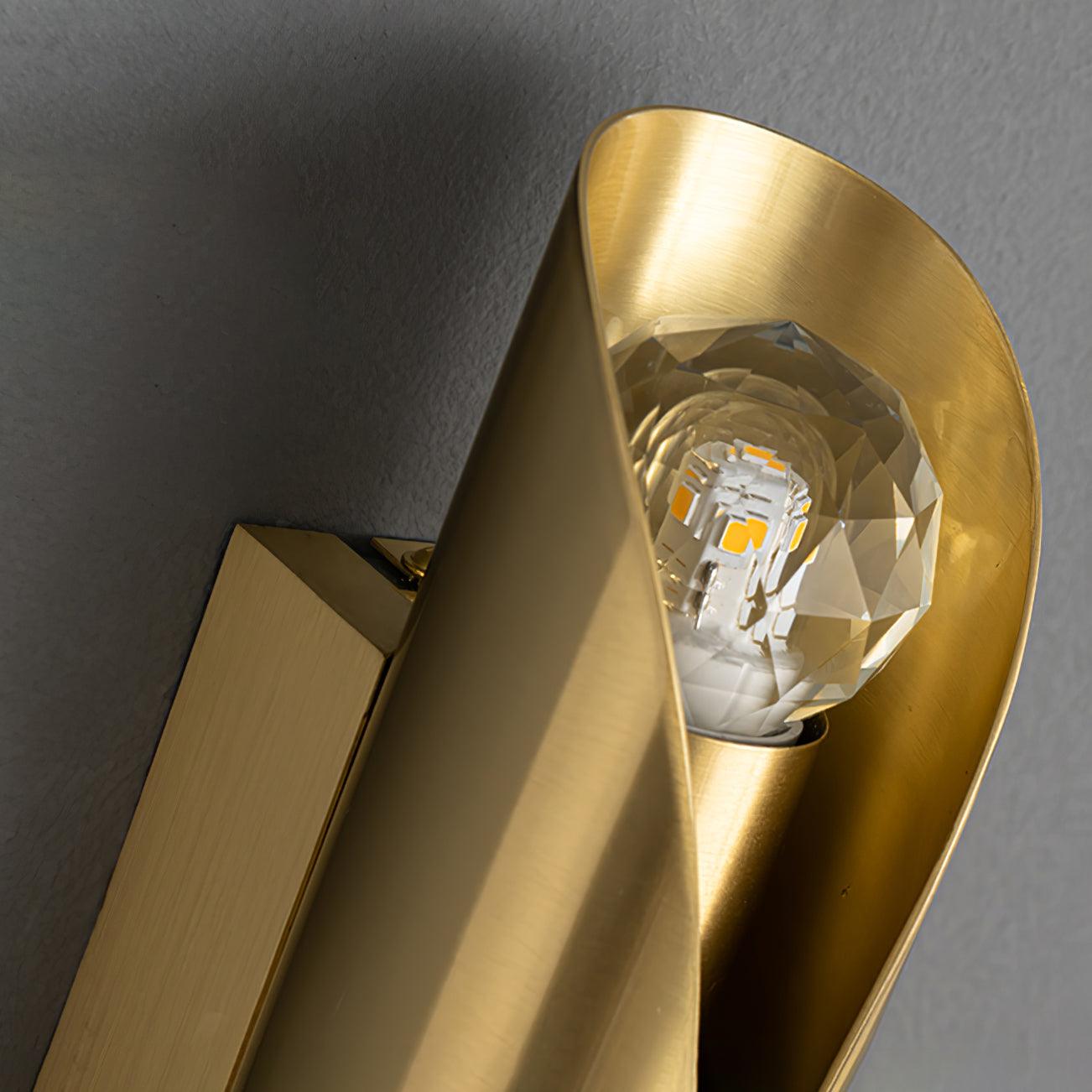 Avynila Modern Minimalist Diamonds Brass Wall Lamp-Neutral Decor